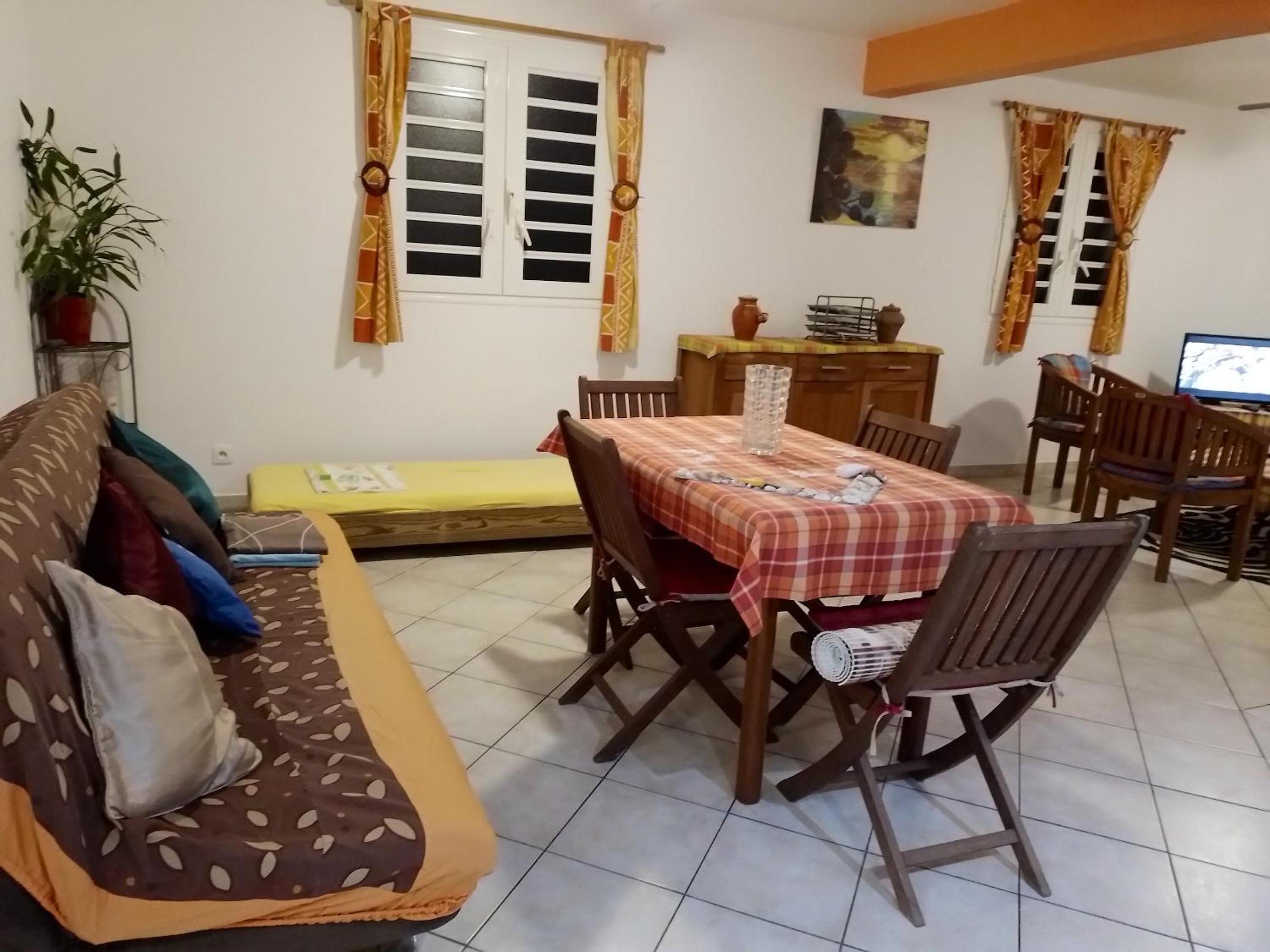Appartement charmant en centre-ville de Sainte-Luce, 80 m² + vue view 3