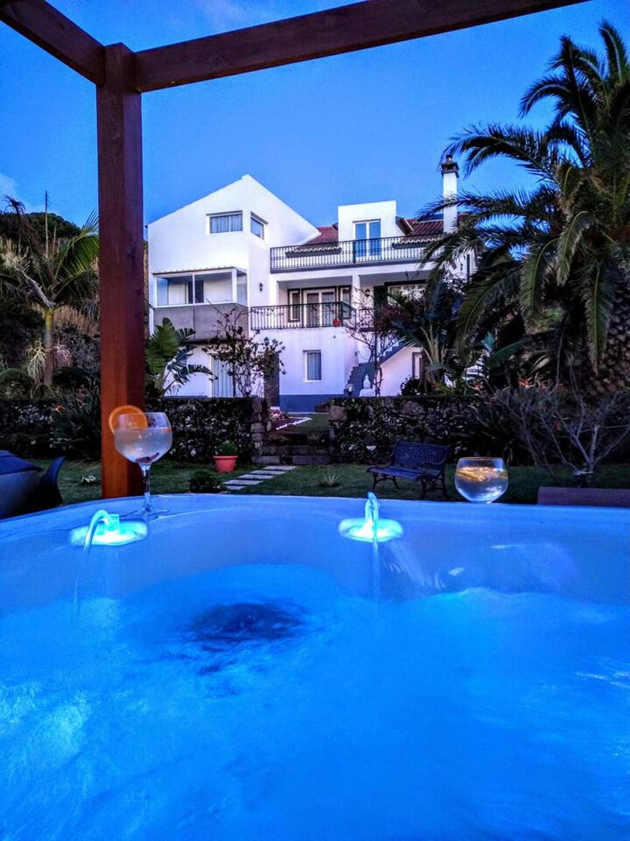 Elegant residence with jacuzzi in Agua De Pau