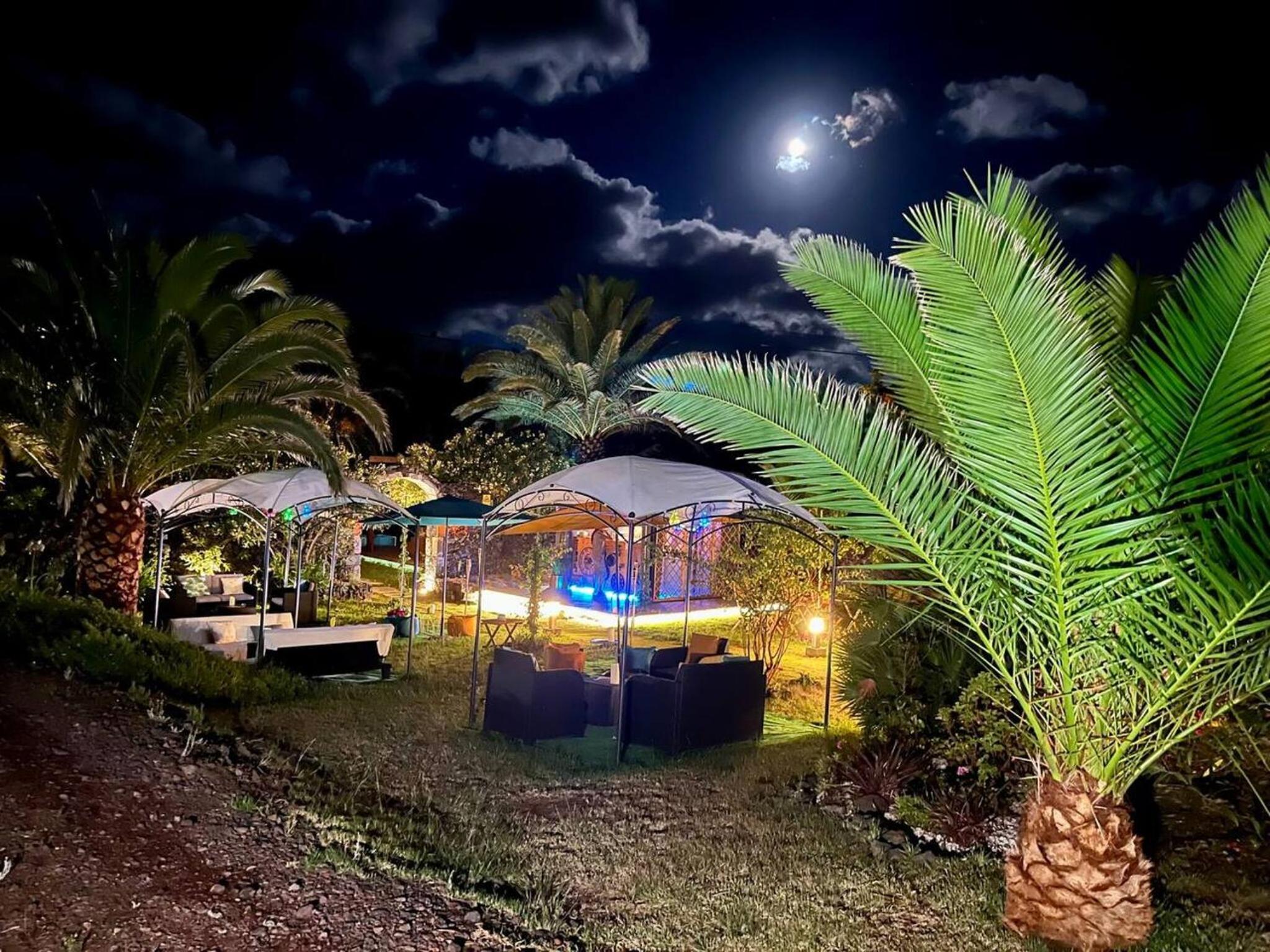 Elegant residence with jacuzzi in Agua De Pau