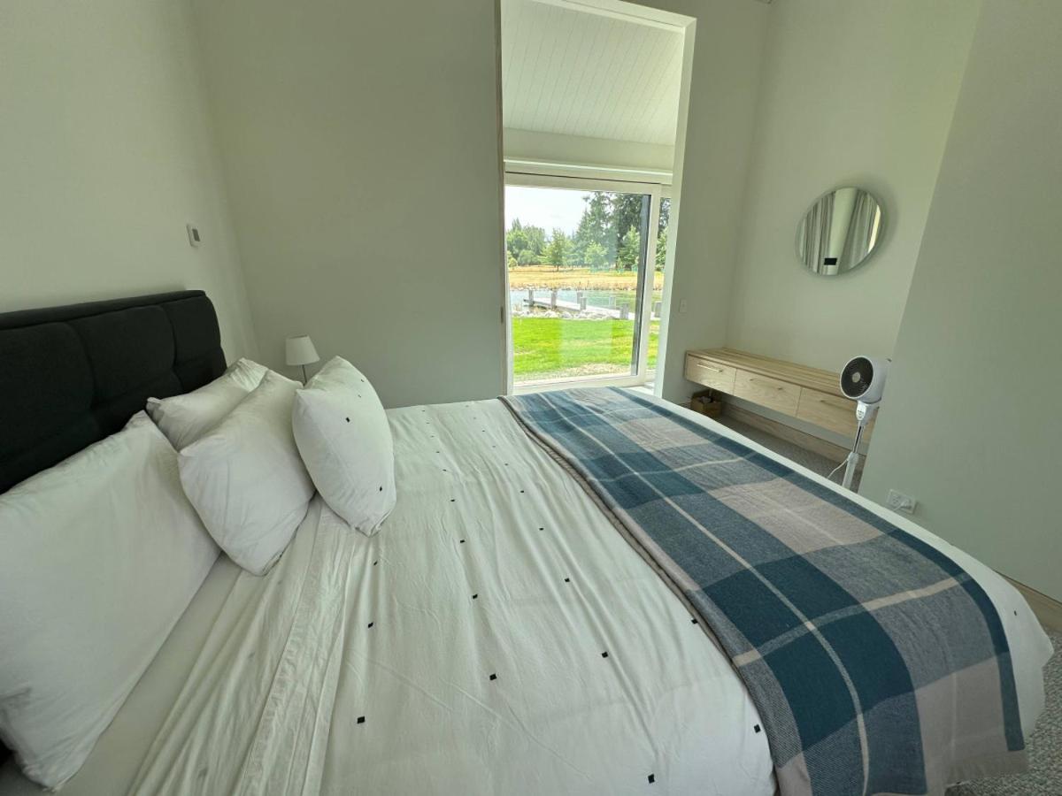 Lyford Luxury Lodge, Twizel view 5