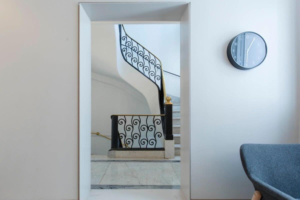 HOM I Studio a Estrenar en Edif Cultural de Santiago