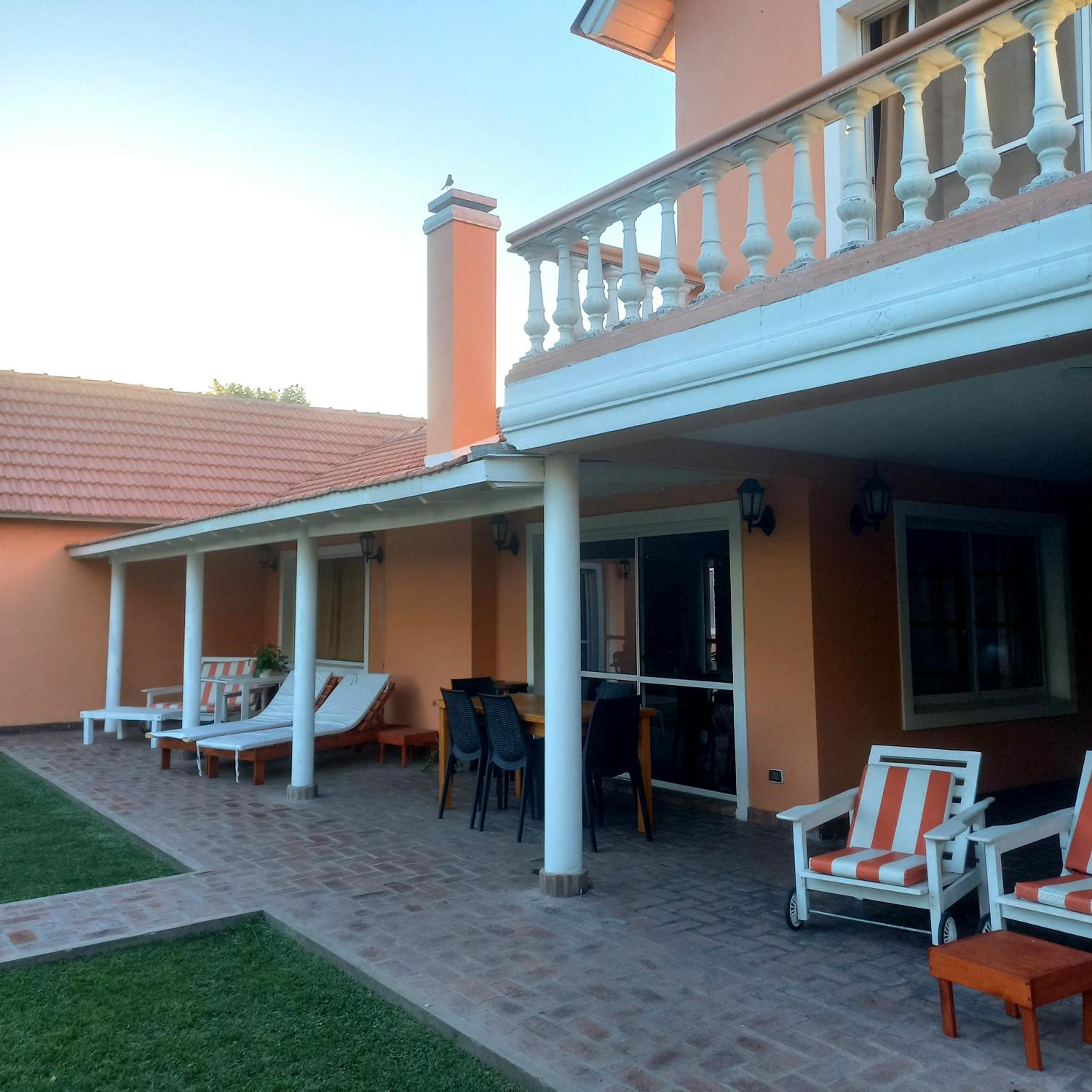 CASA BARRIO CERRADO EN LUJAN LA CONCEPCION
