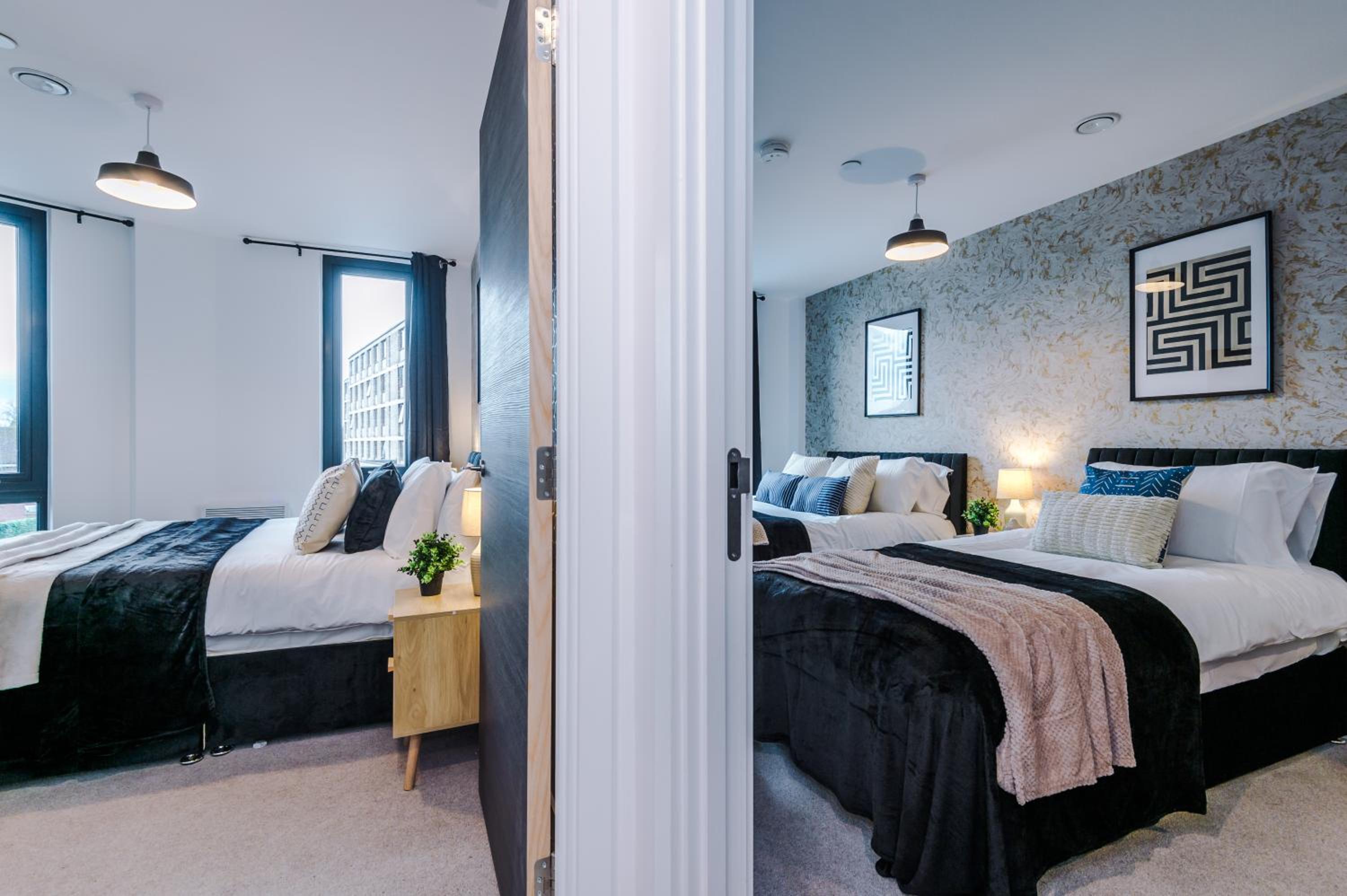 Stylish City Centre Apartment - Shambles & Minster - Free secure Parking & Gym view 3