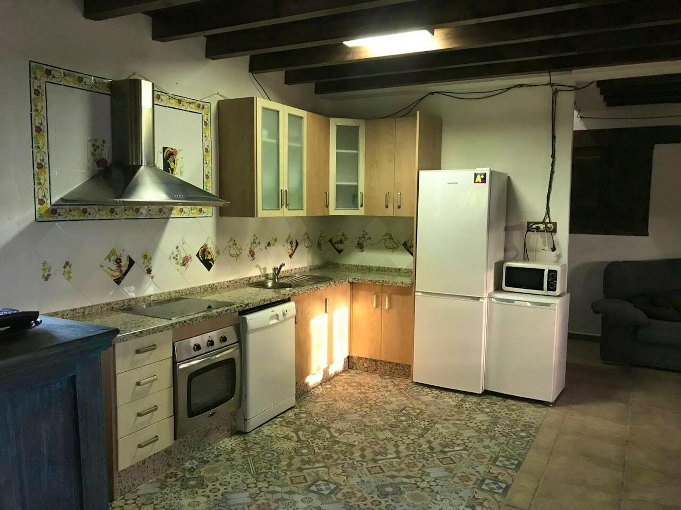 Elegant house near Granada with shared pool