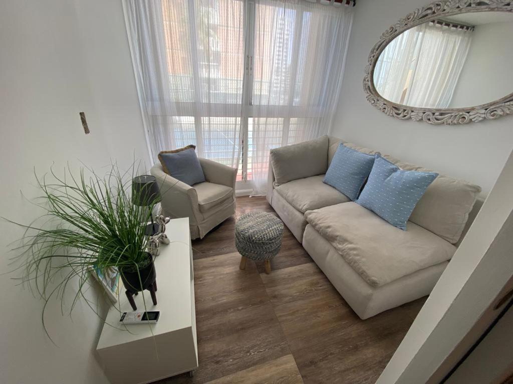 KASA Ocean Breeze - Cabana Studio Apartment BEACHFRONT CONDO POOL - Property Image 39