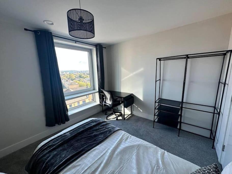 Cosy, Comfy 2 Bed Apartment Canary Wharf