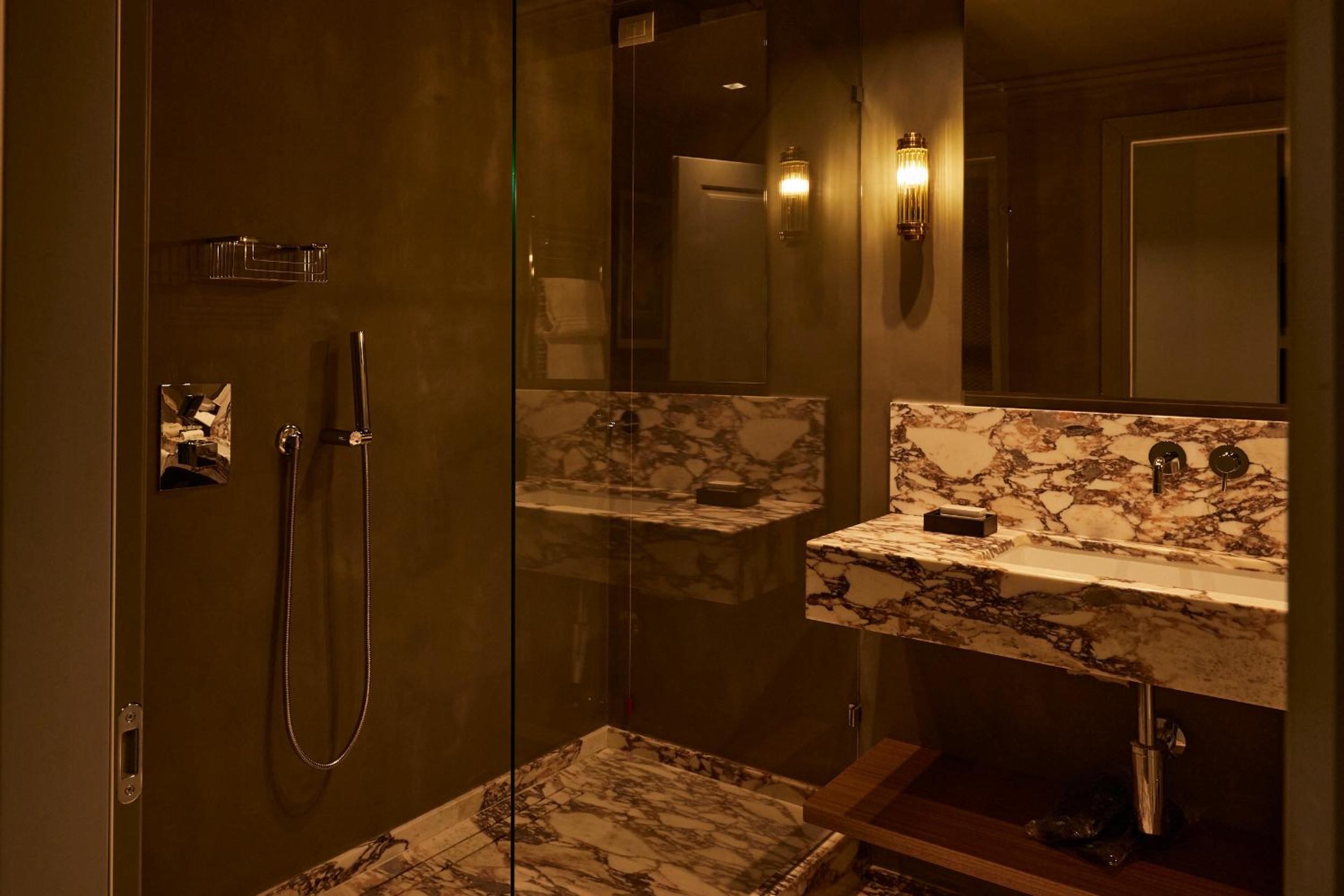 Living Suites