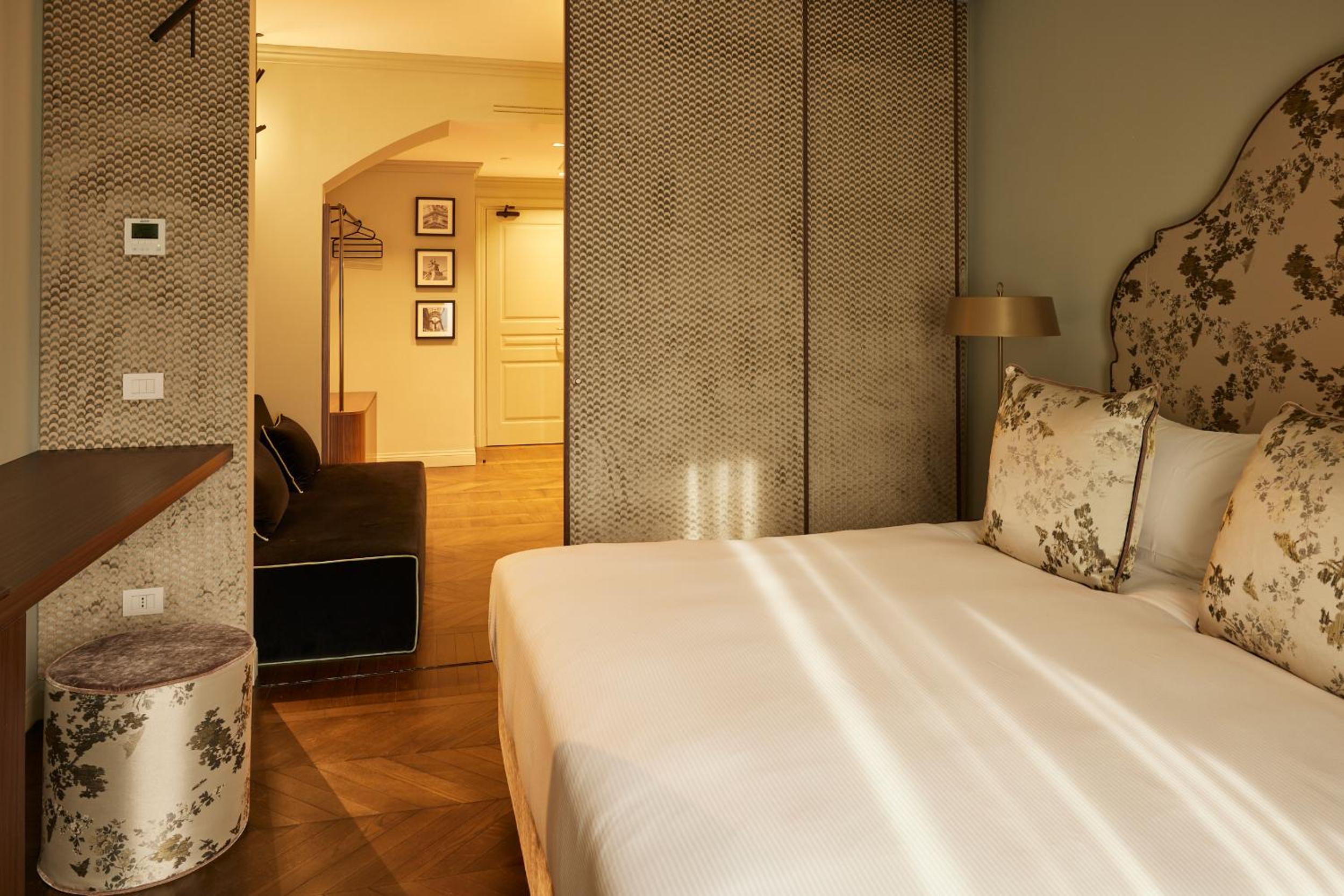 Living Suites
