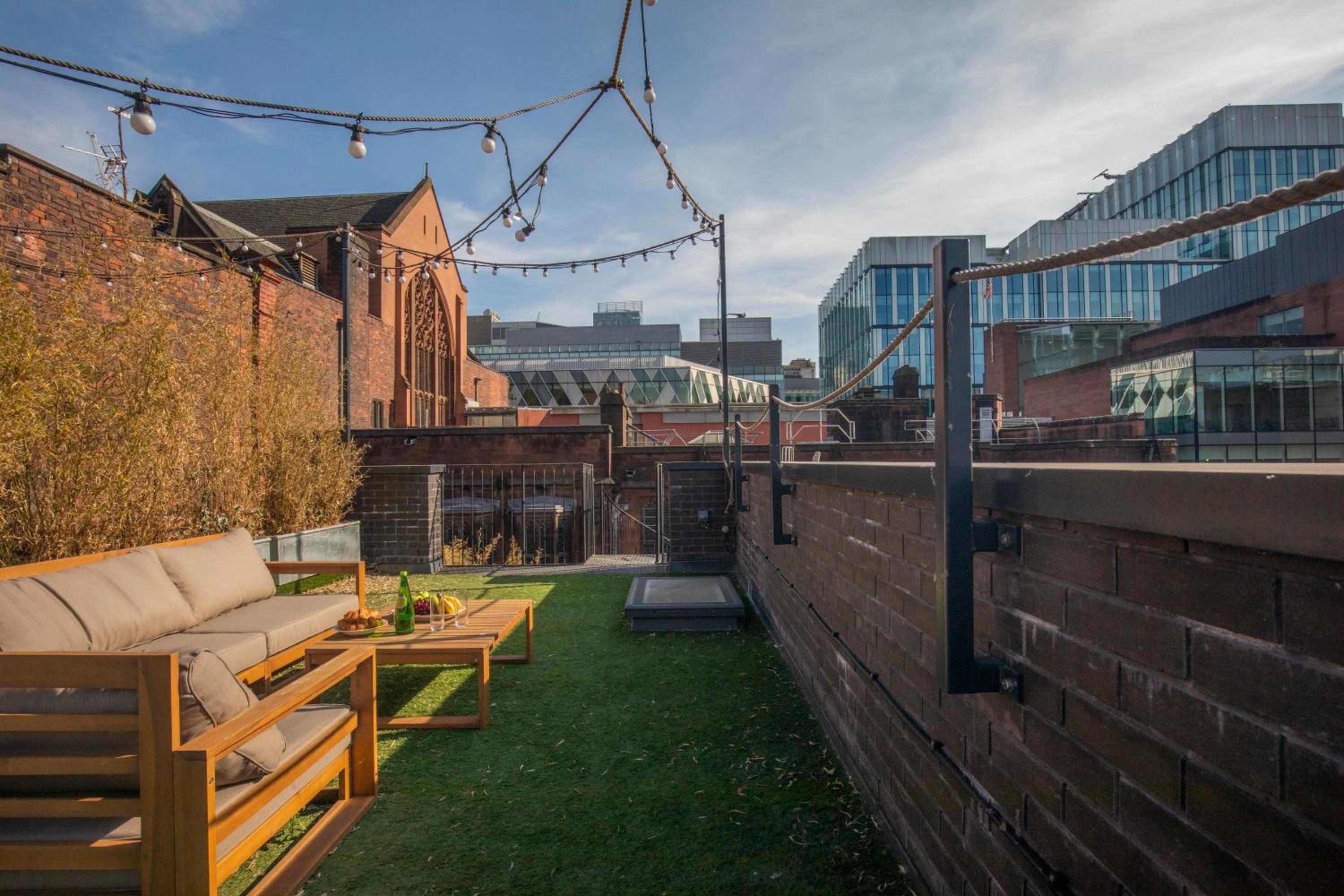 Luxury Roof Terrace Townhouse