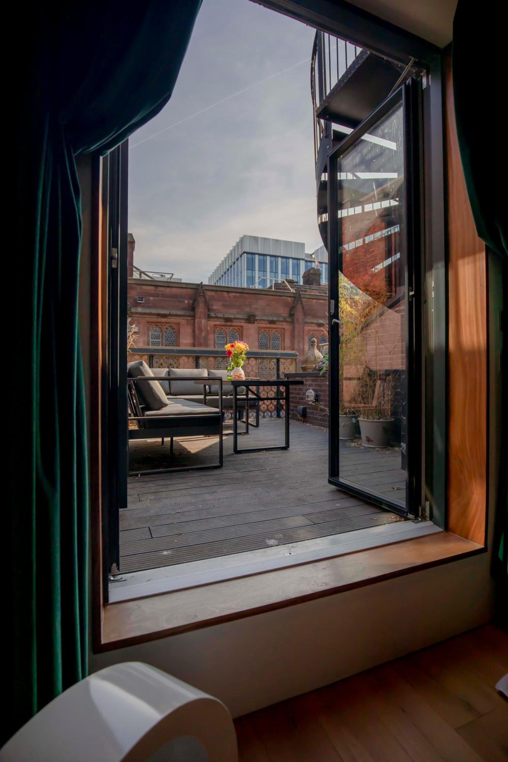Luxury Roof Terrace Townhouse
