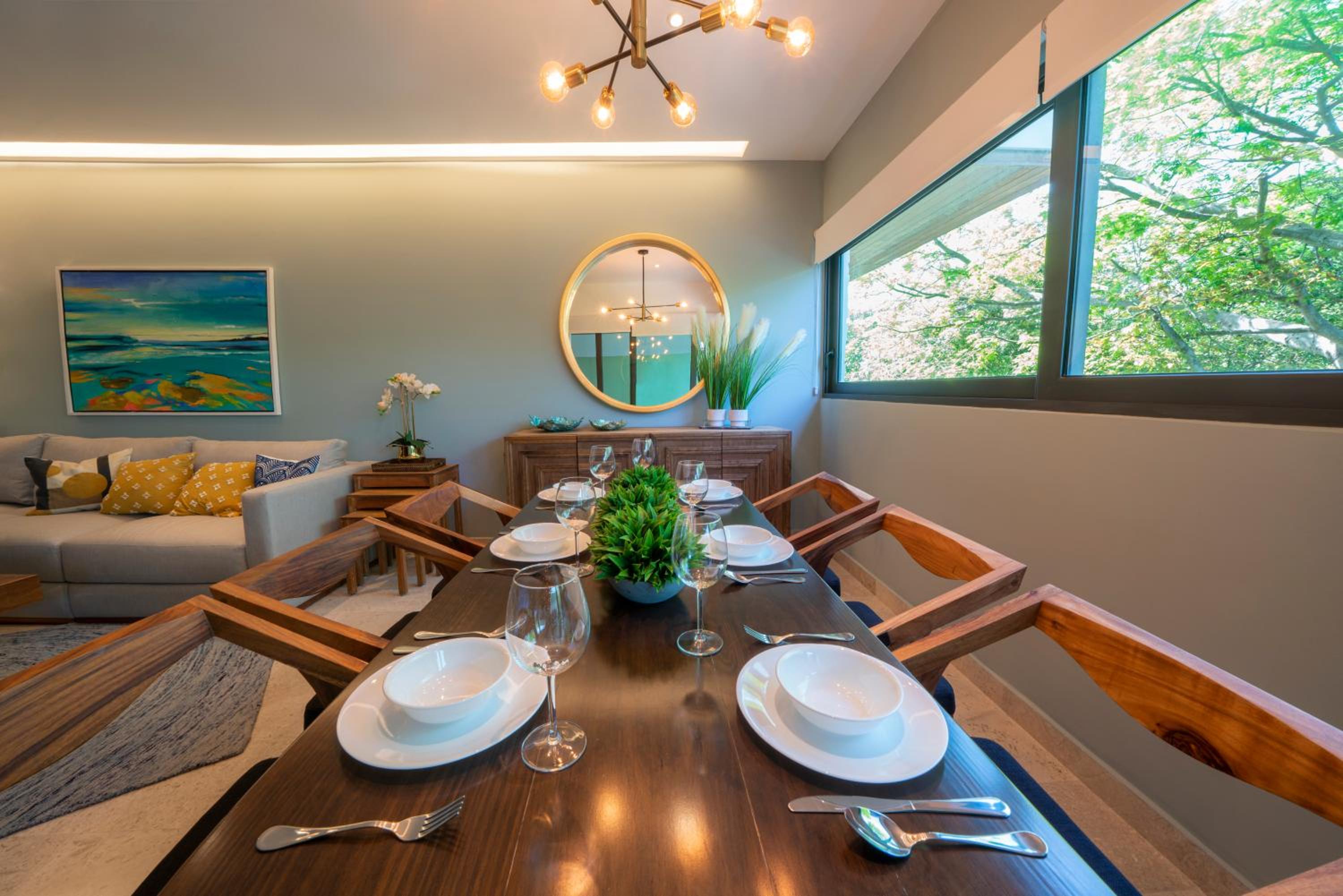 dining
