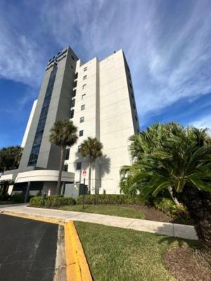 Universal Studios. Amazing 2 bedroom apartment!