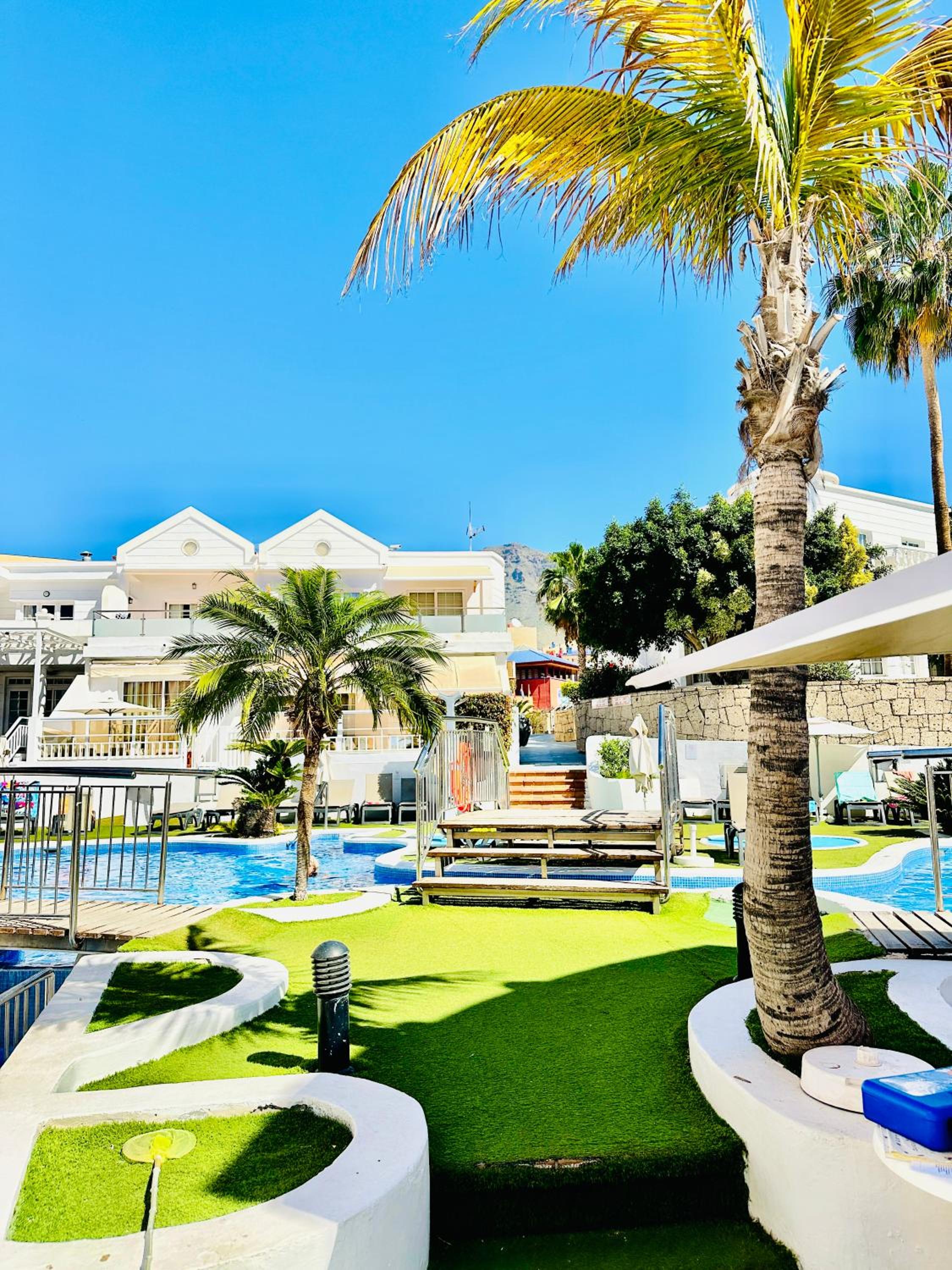Luxury villa Fanabe with private garden