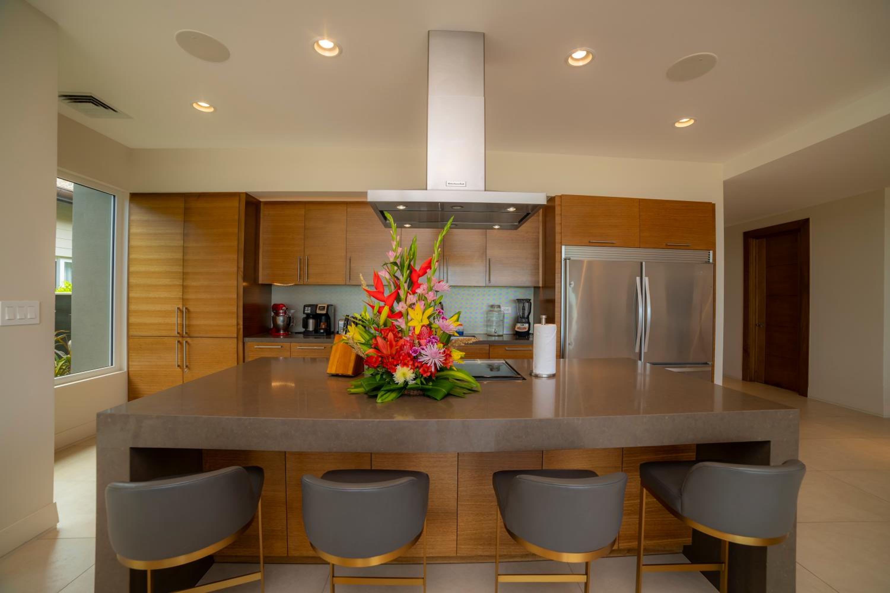 Casa Blue Sail 6 bdrs ocean view in Los Suenos
