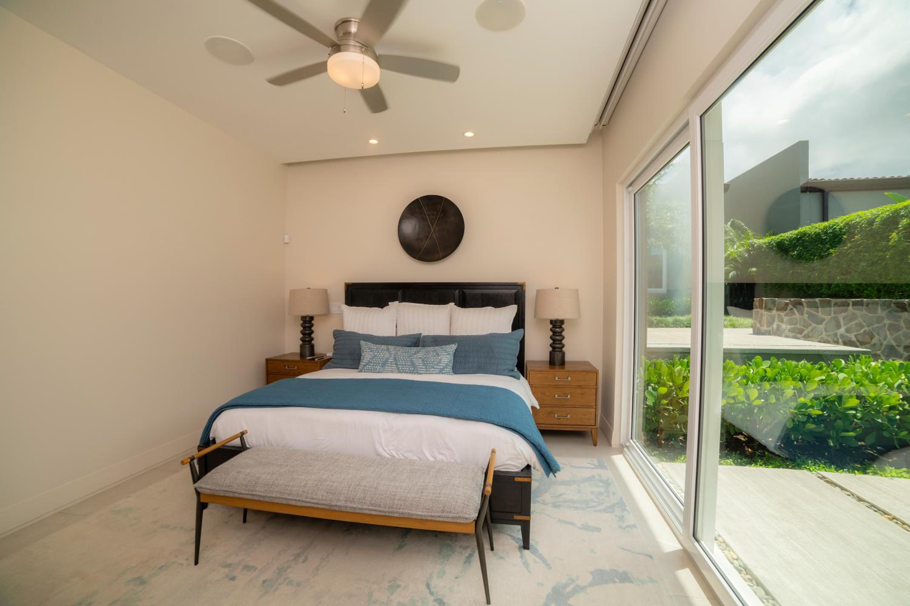 Casa Blue Sail 6 bdrs ocean view in Los Suenos