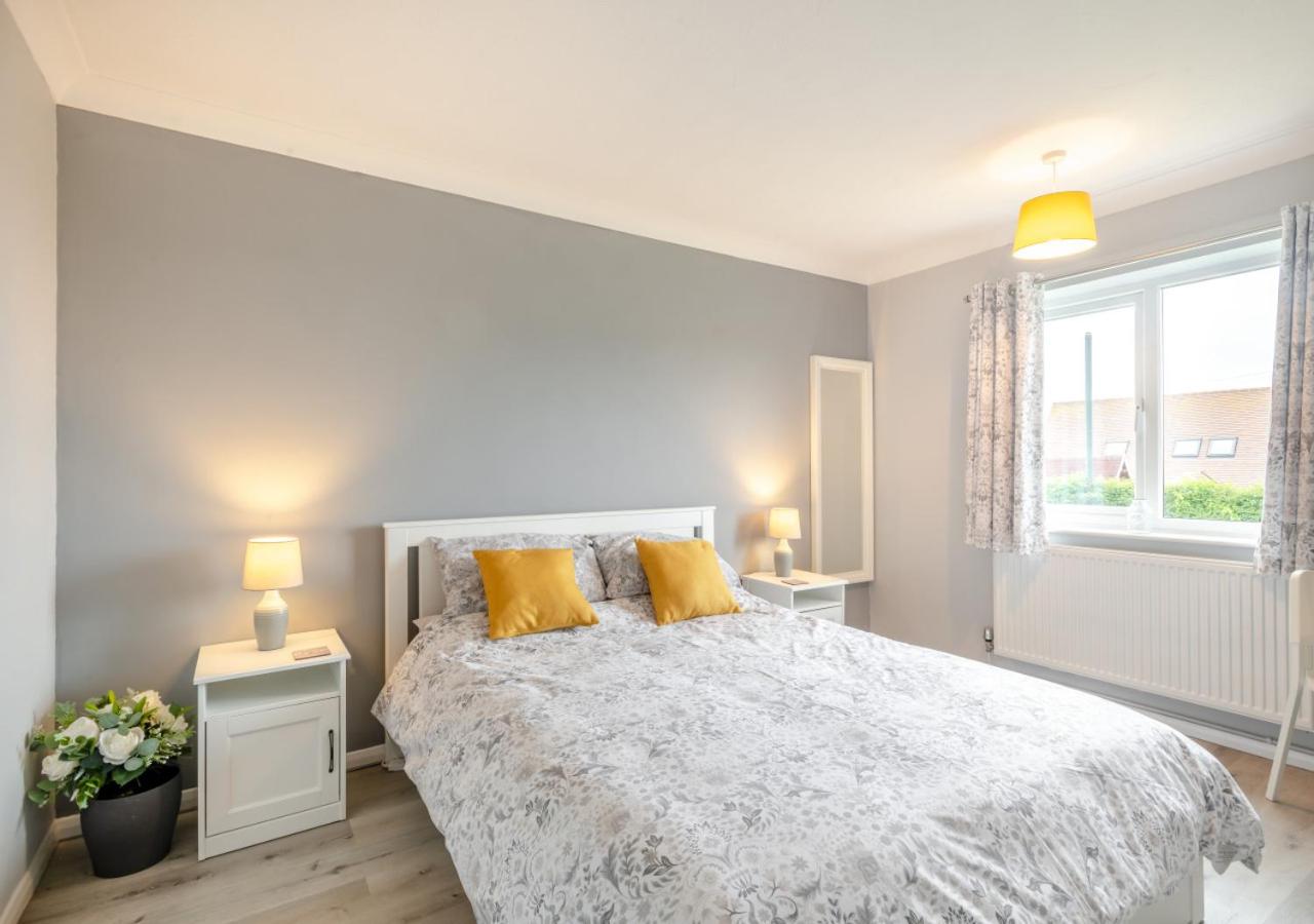 2 Bed in Reedham oc-2378