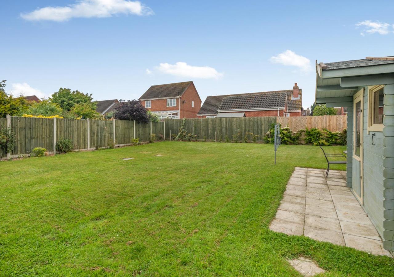 2 Bed in Reedham oc-2378