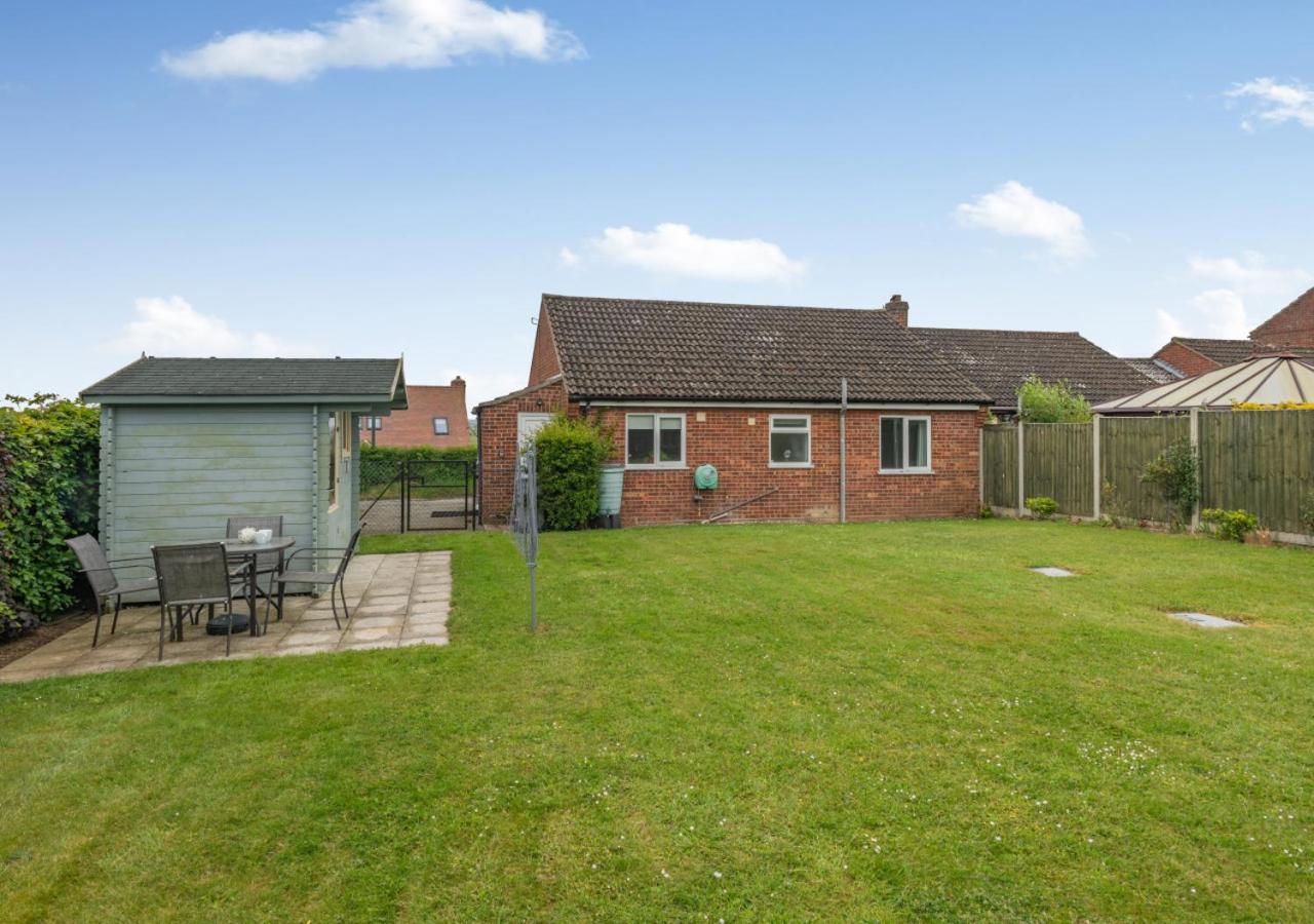 2 Bed in Reedham oc-2378