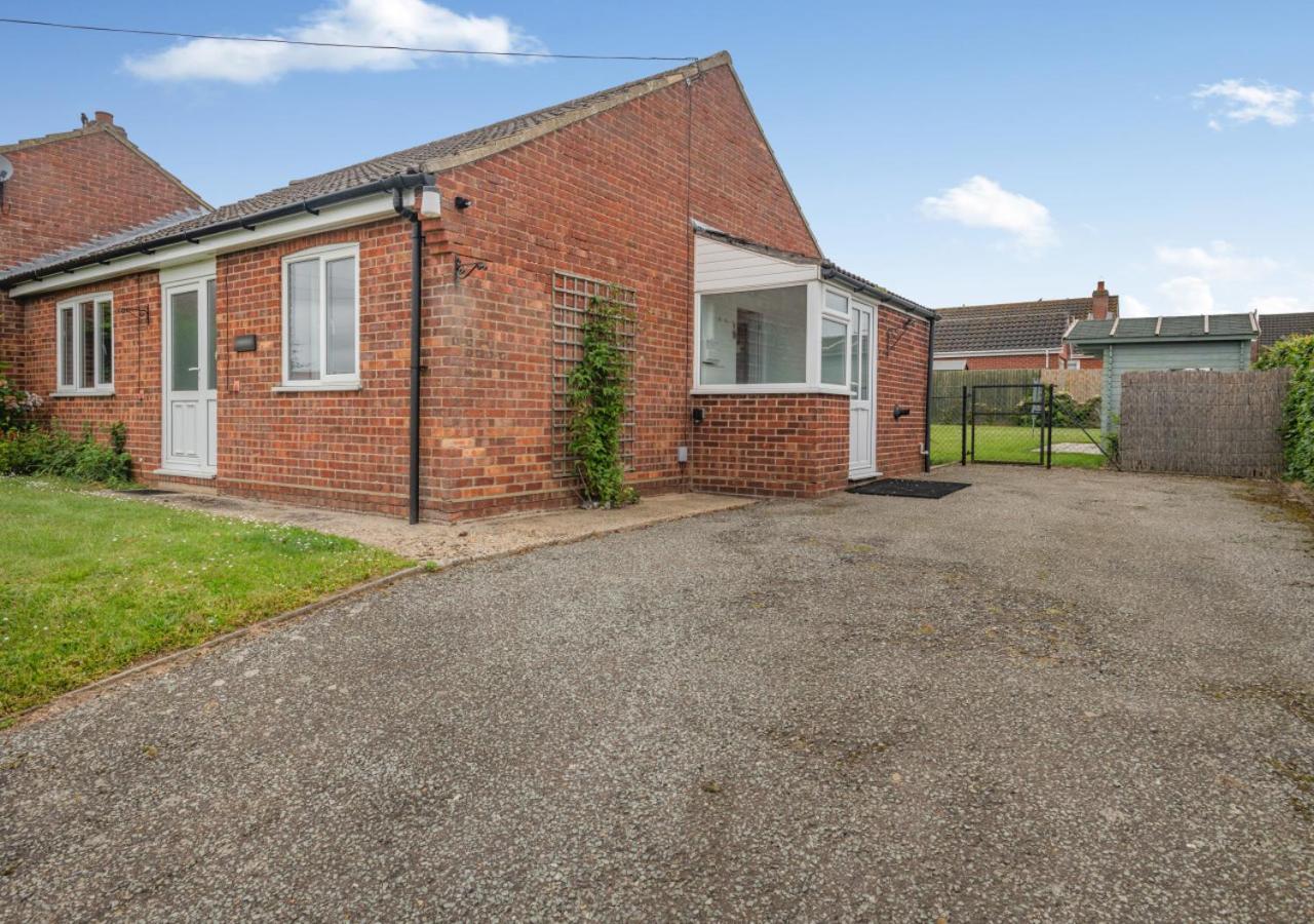 2 Bed in Reedham oc-2378
