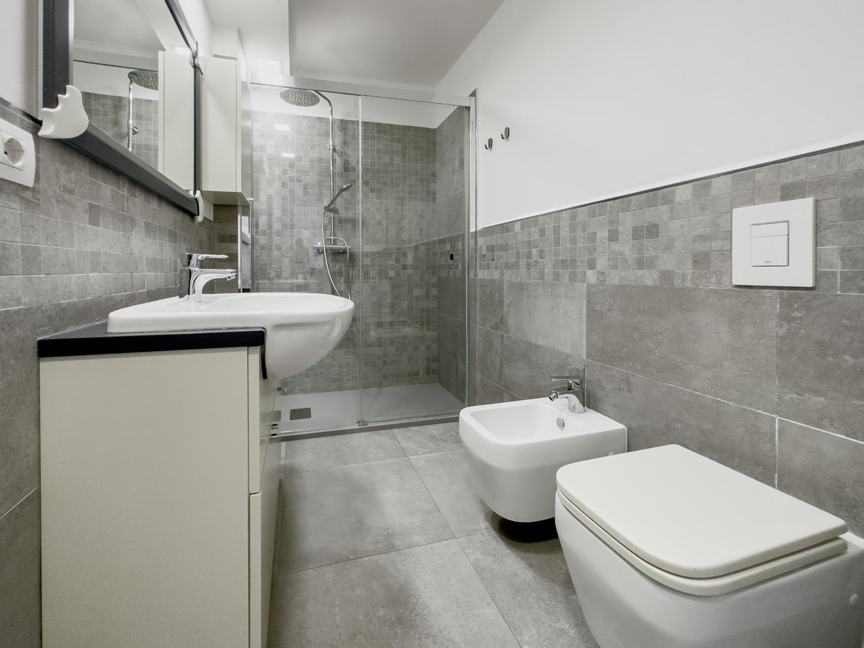 Realkasa Train Plaza Apartment