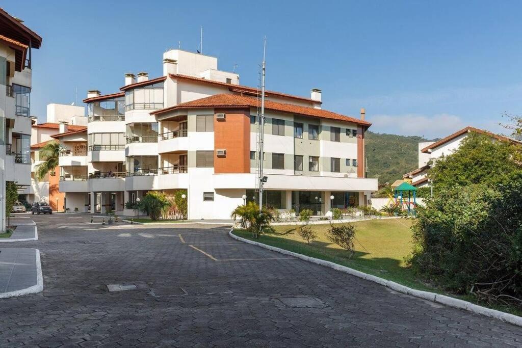 AptoINTEIRO2quartosPraiaPontaCanas84m²
