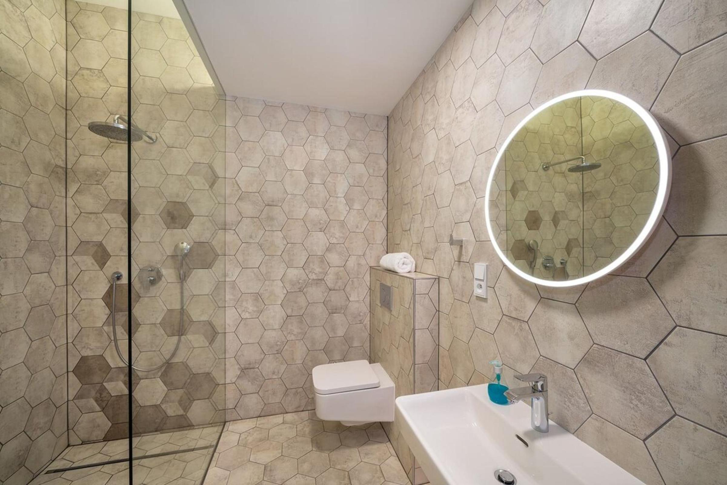 Quiet city center apartment in hip & foodie area