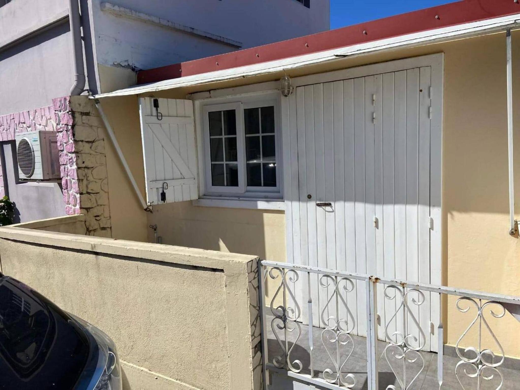 Charmant Studio a Le Gosier – 26 m² avec Climatisation view 5