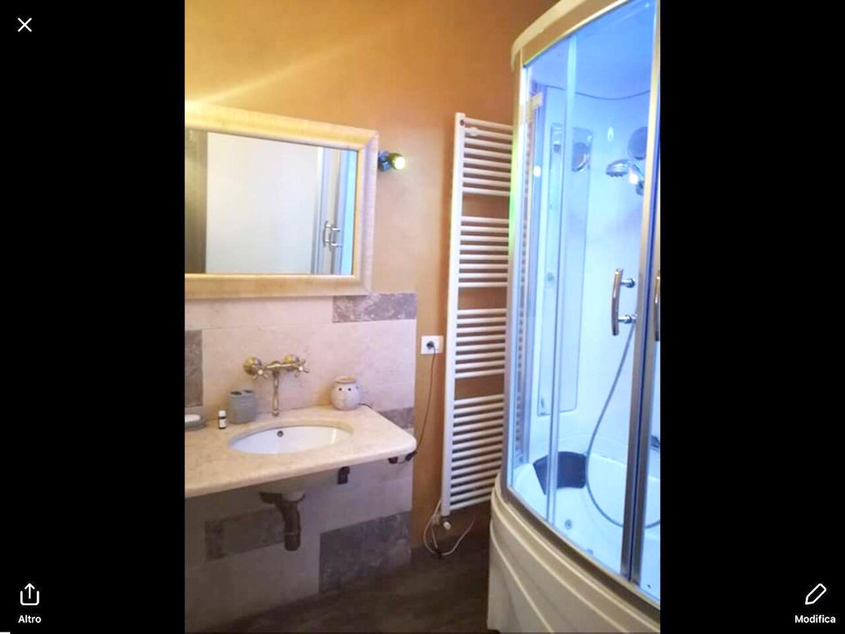 Refined apartment with jacuzzi in Sant'Ippolito 110 sqm view 5