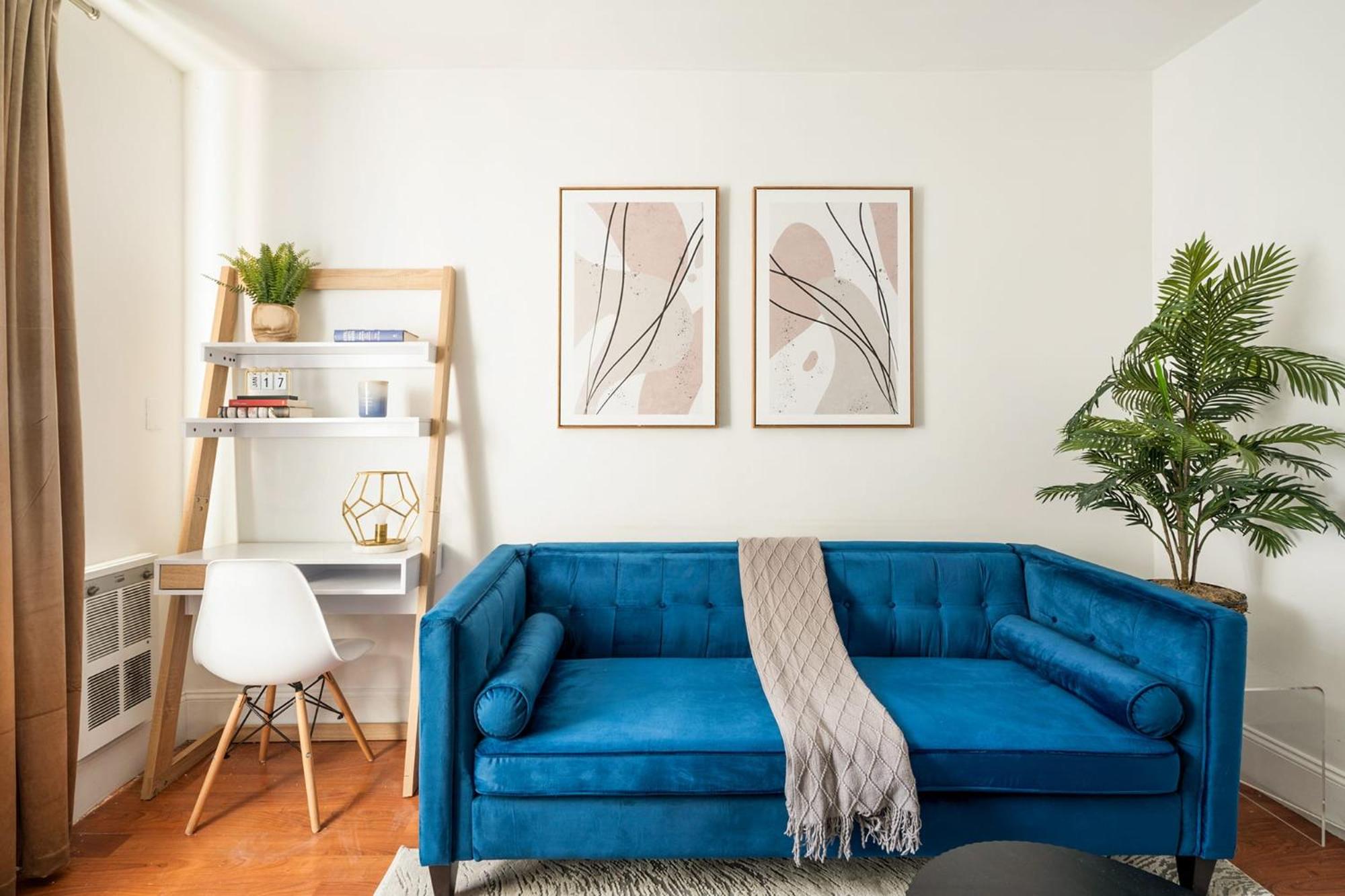 69-4D Trendy Lower East Side 1B BRAND NEW