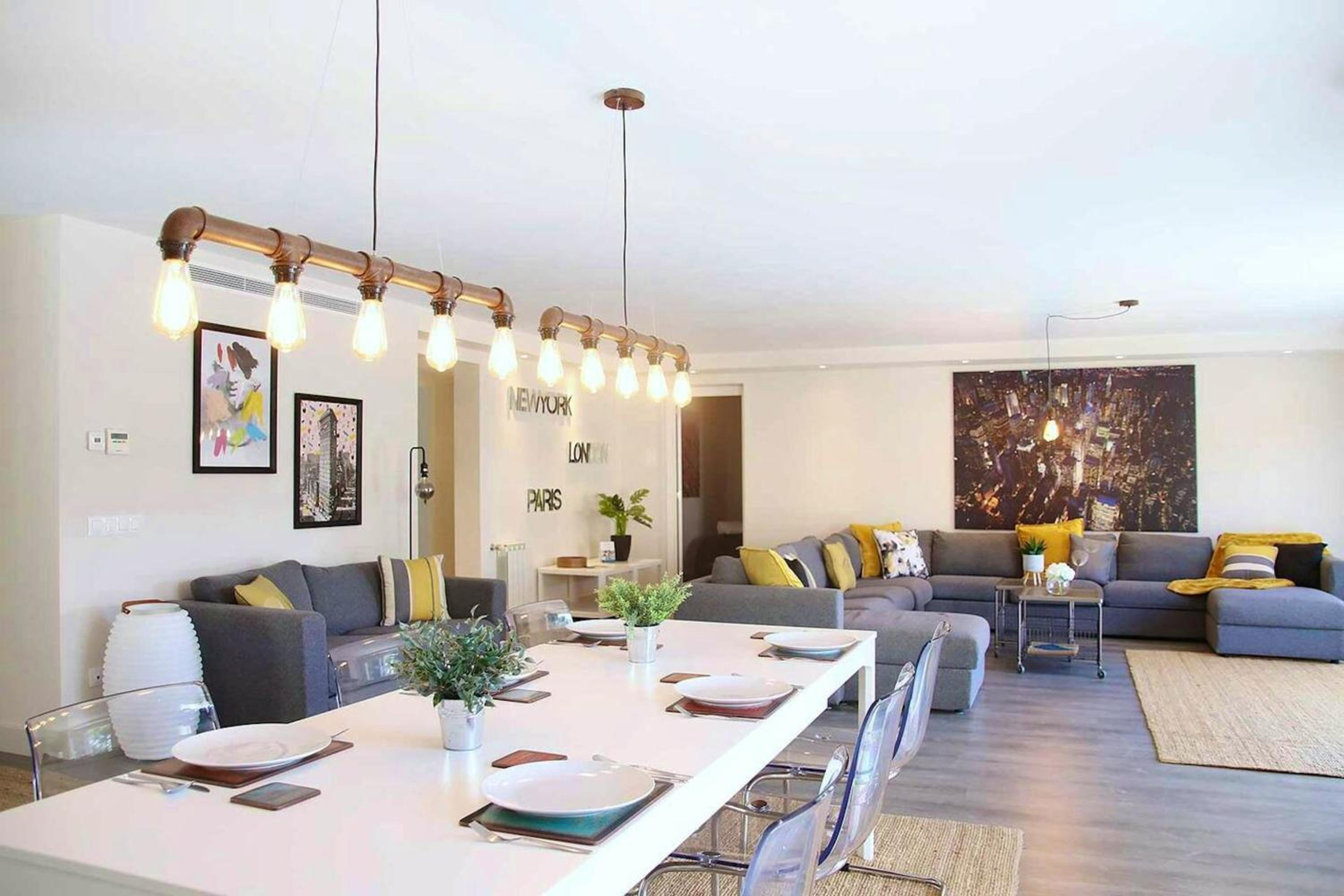Welcoming Chalet in Marbella with Pool and Air Conditioning