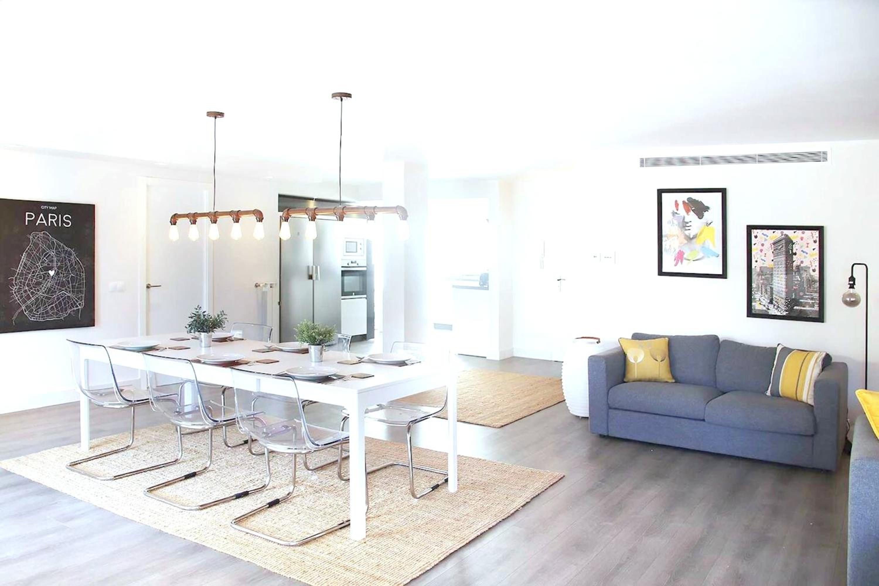 Welcoming Chalet in Marbella with Pool and Air Conditioning