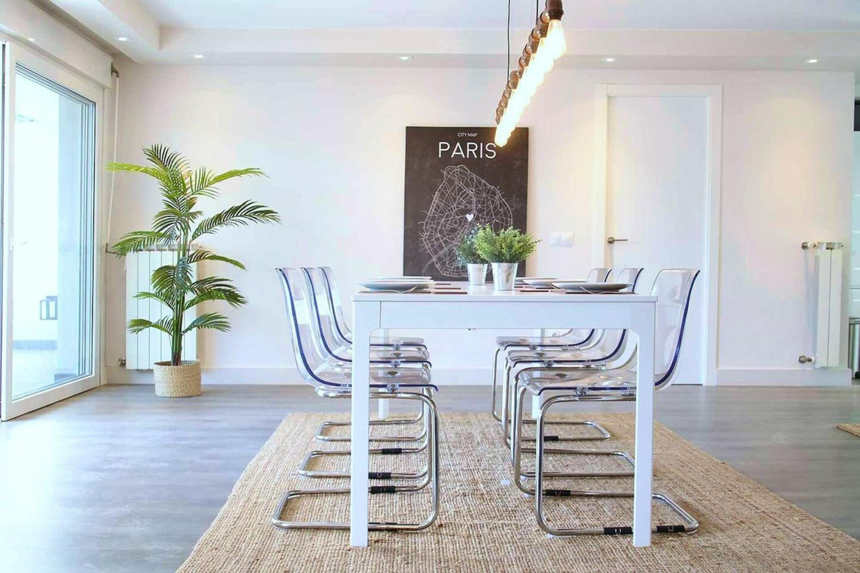 Welcoming Chalet in Marbella with Pool and Air Conditioning