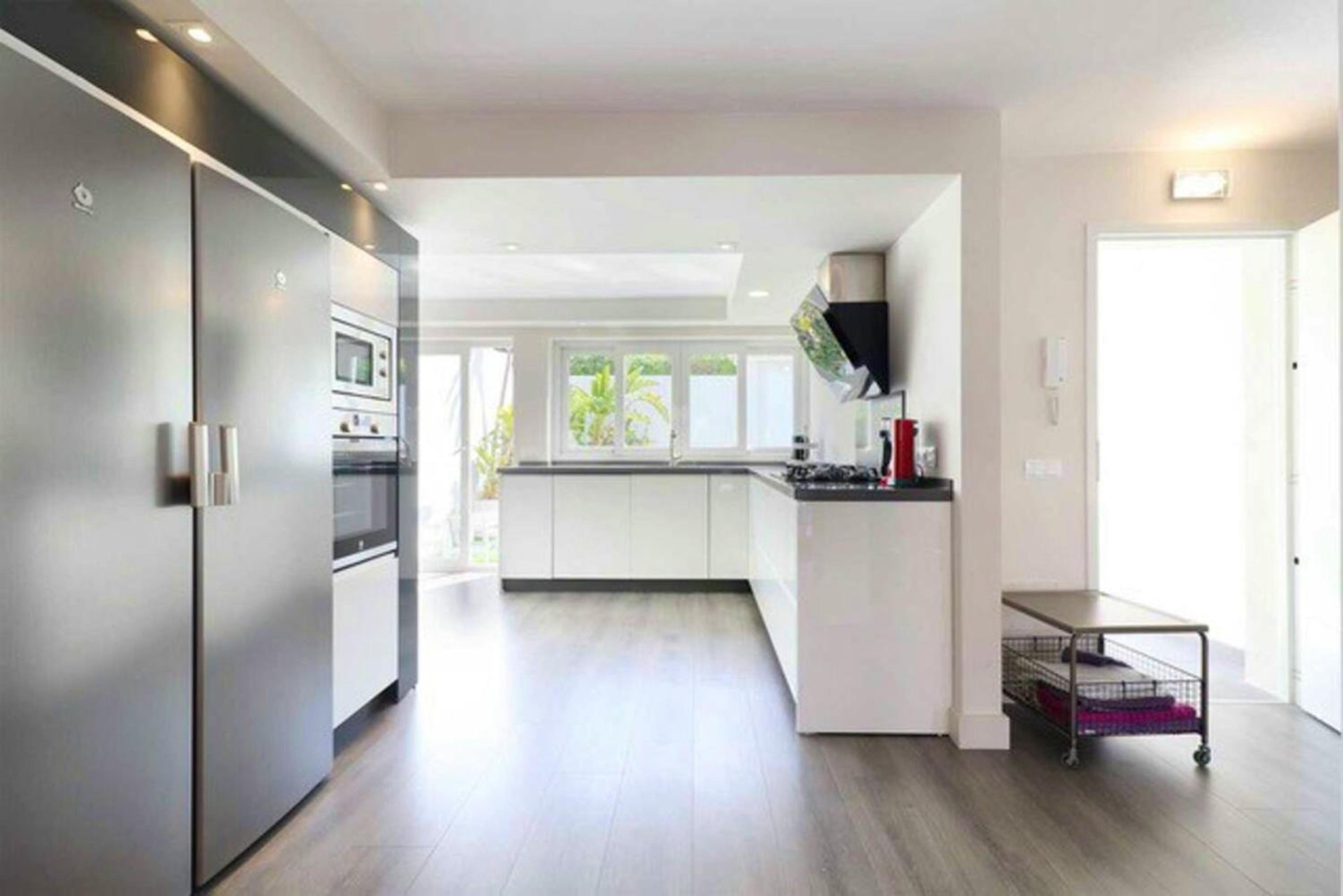 Welcoming Chalet in Marbella with Pool and Air Conditioning