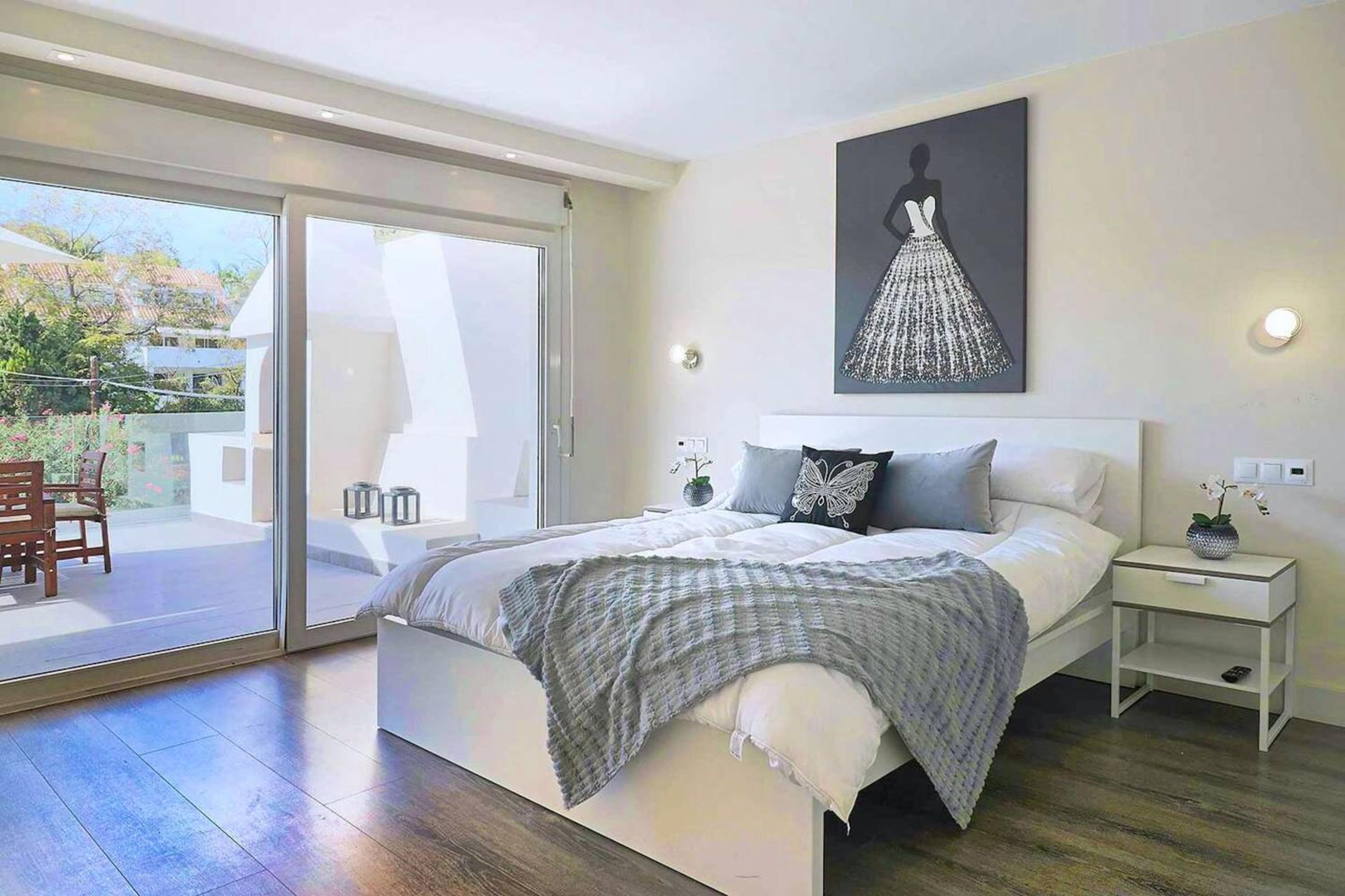 Welcoming Chalet in Marbella with Pool and Air Conditioning