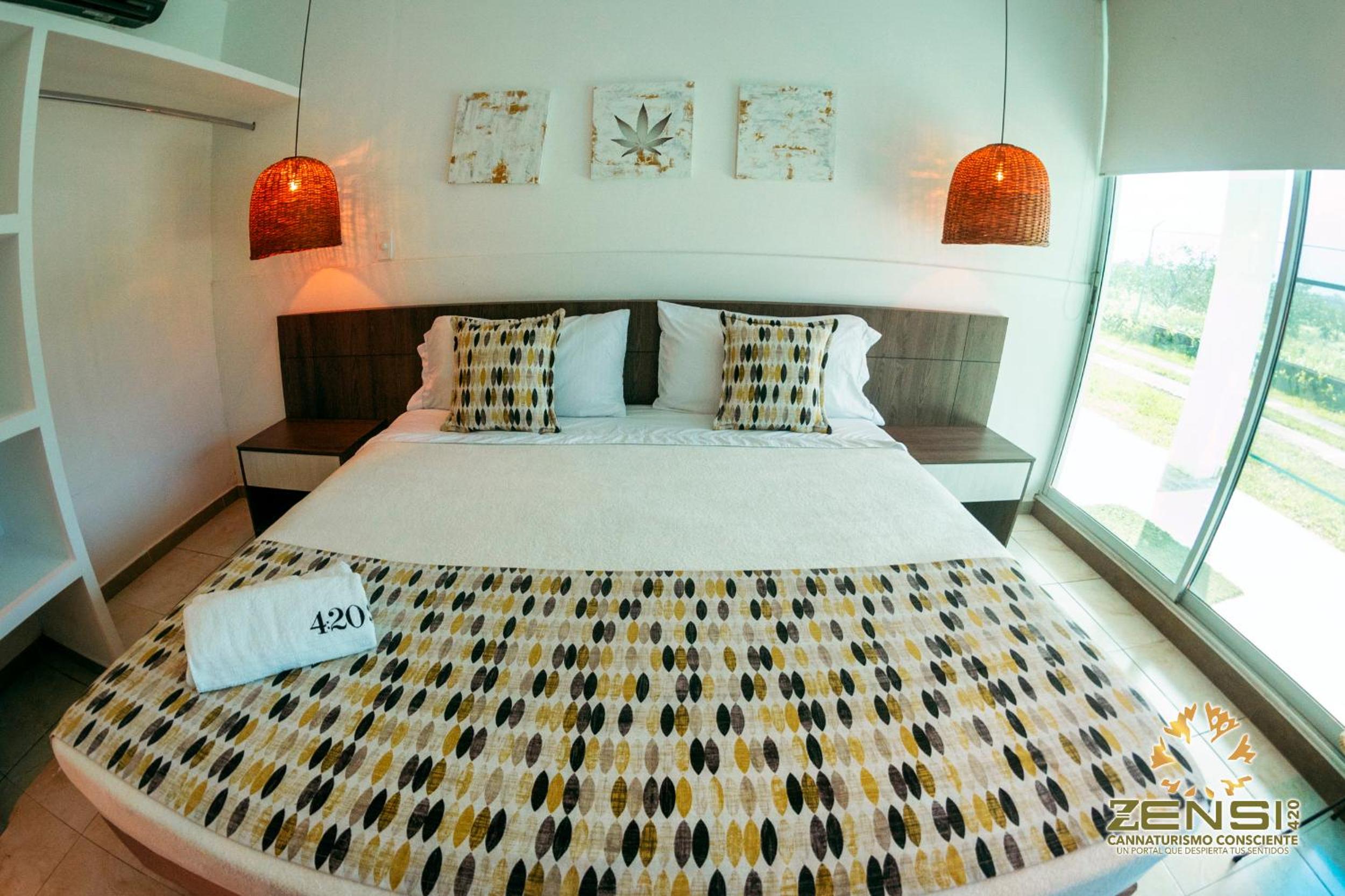 Hotel Zensi 420