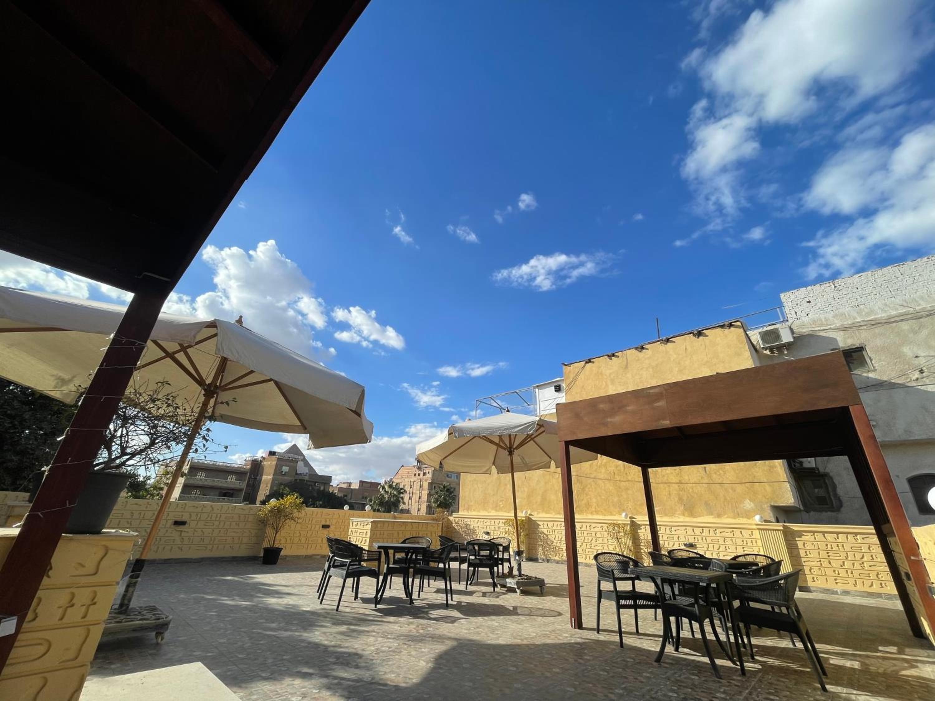 Malek Pyramids Guest House