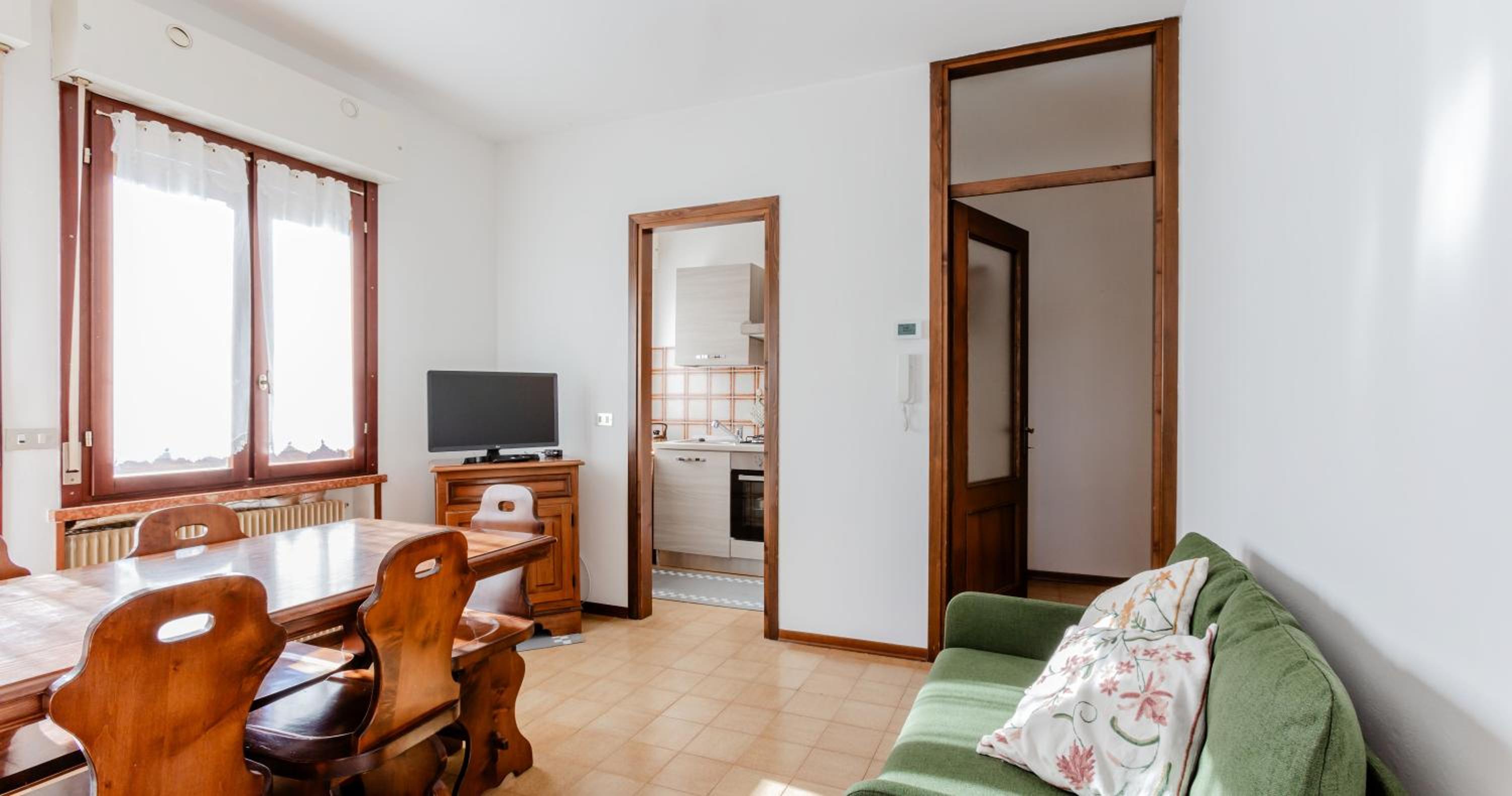Lioda Sun view 5