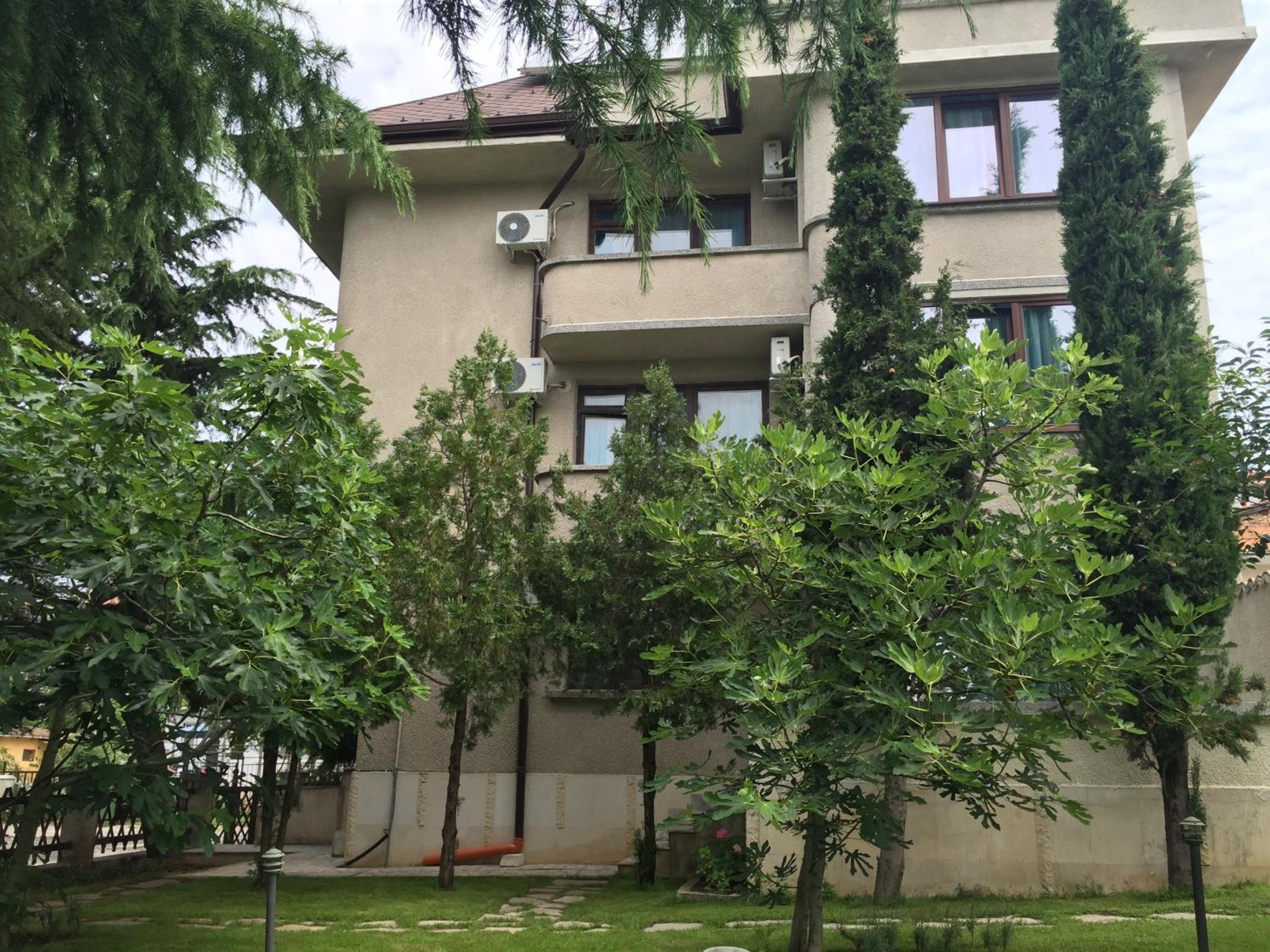 Photo 18