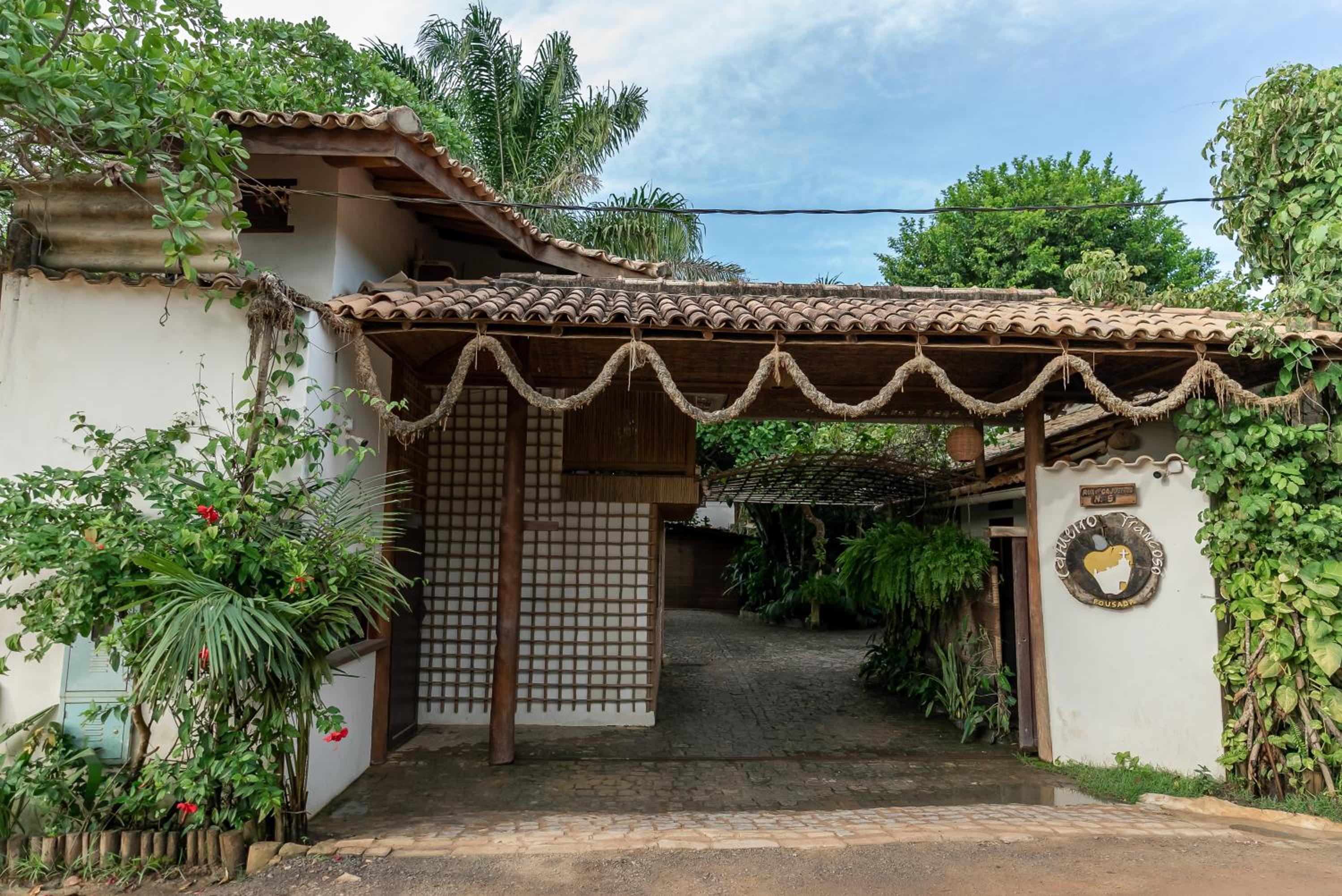 Hotel Pousada Cajueiro Trancoso - Image 1