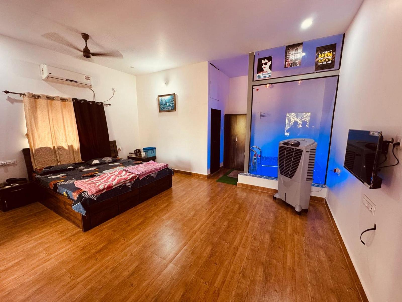 Sandcastle Cottages 1 AC - Indoor Pool - WiFi - SmartTV - Parking - Diveagar view 4
