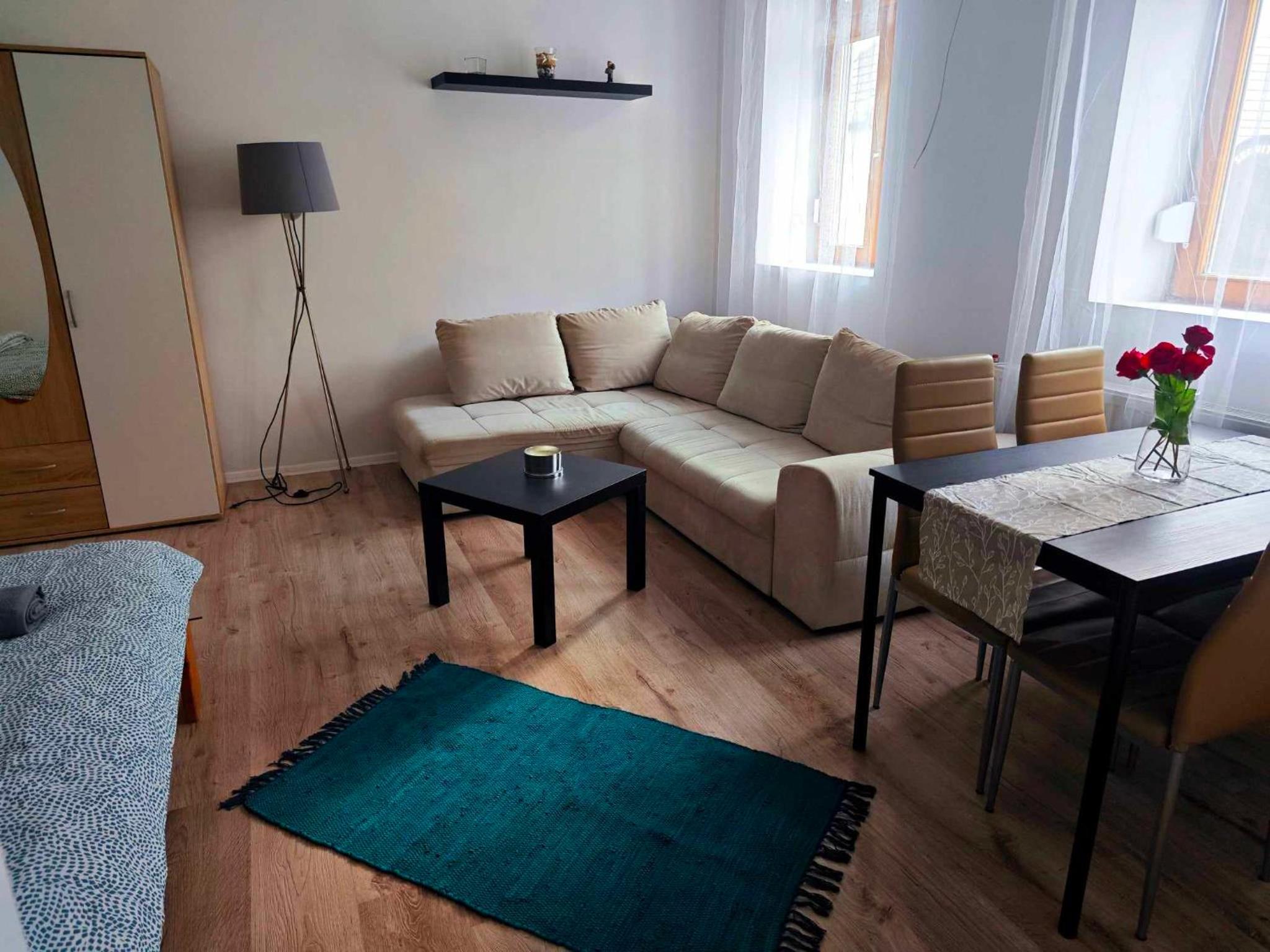 DáMa Apartments
