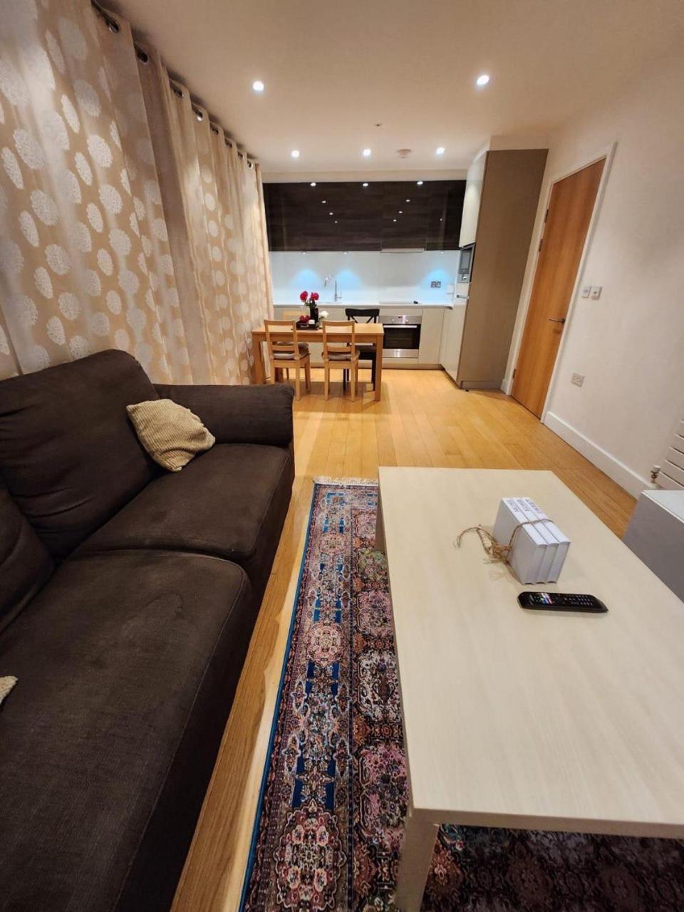 SweetHome Luxury Apartment