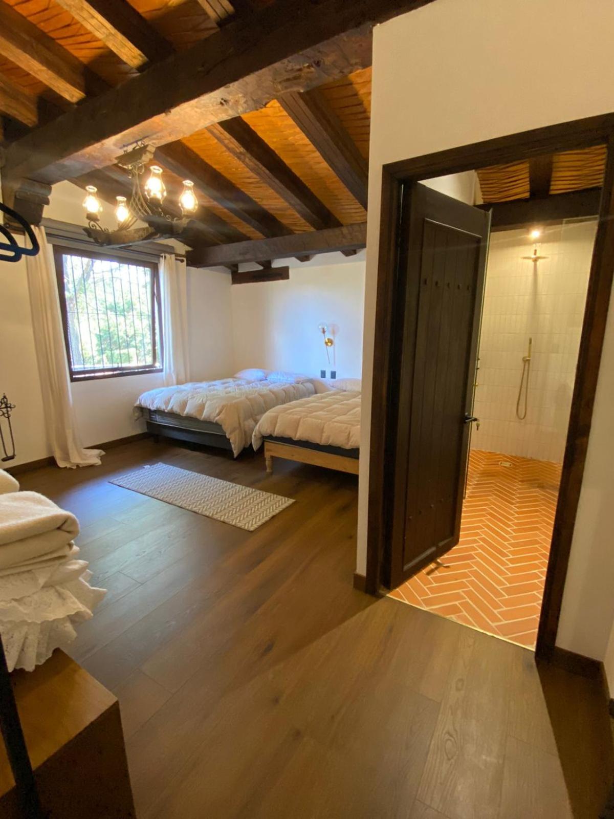 Villa del Lago - Property Image 25