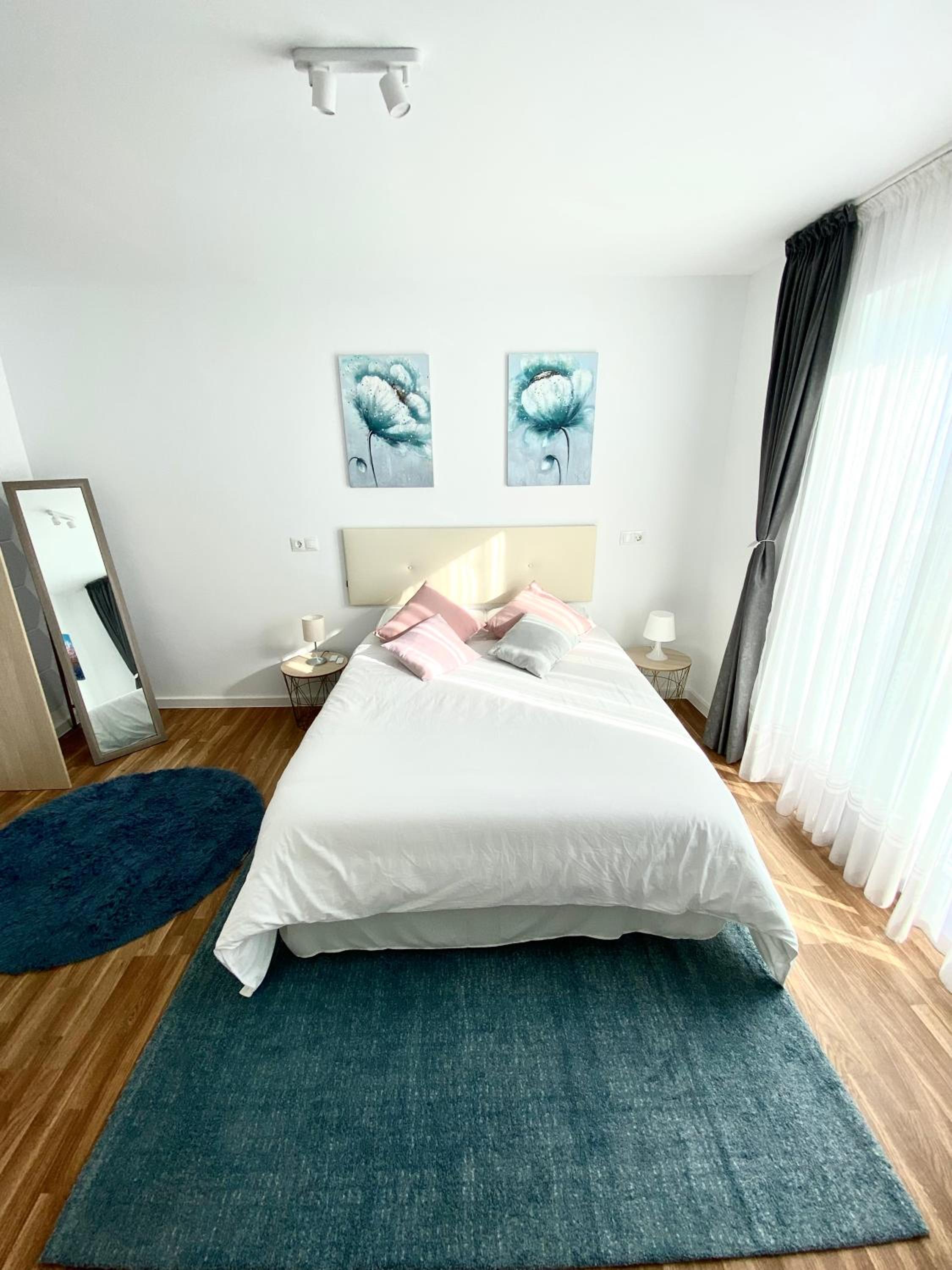 Apartamentos LAMAROSA -LAS PLAYAS