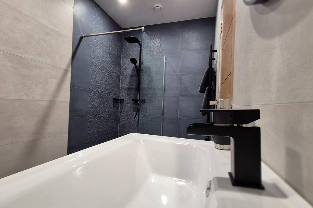Modern country charm apartment. view 2