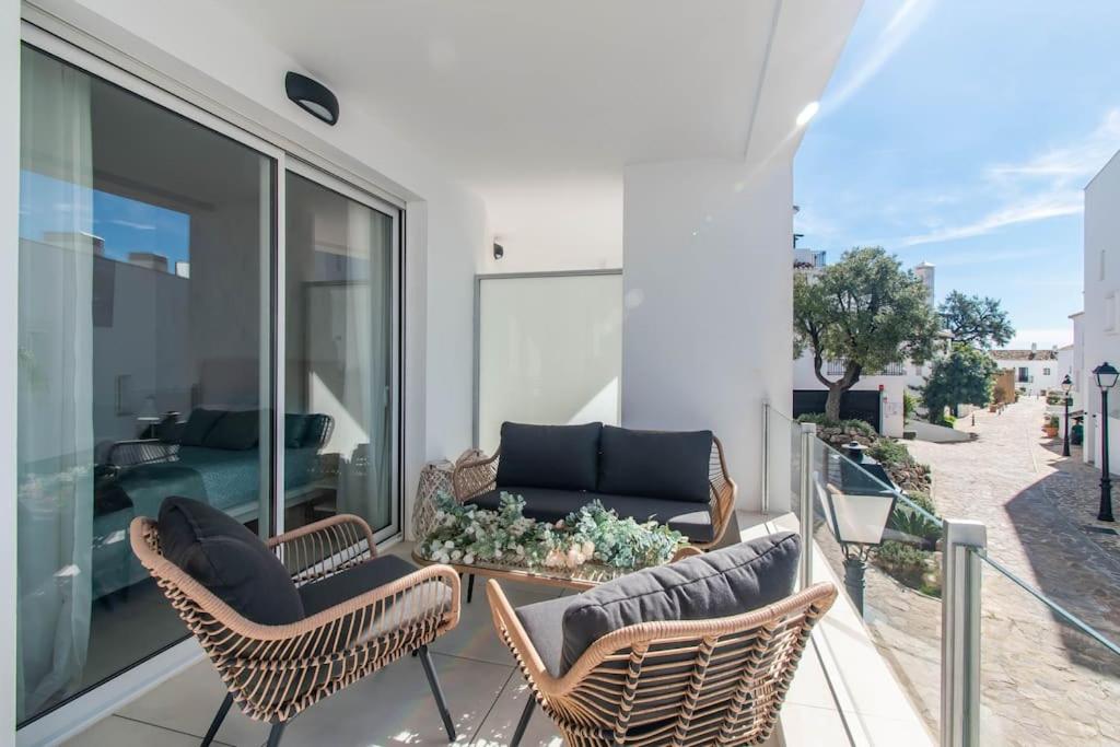 Elements 20 - Luxury Apartment view 2