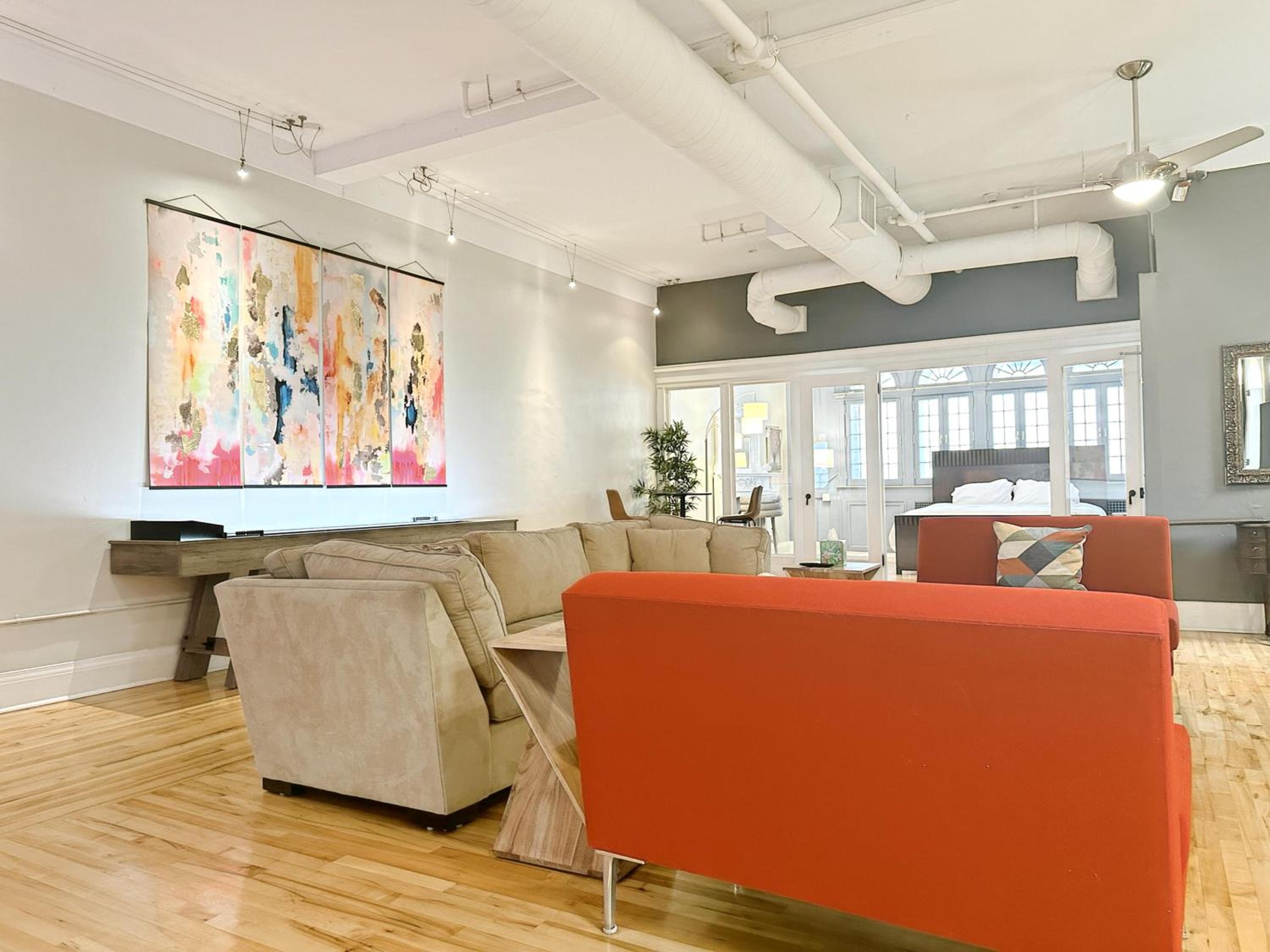 lounge