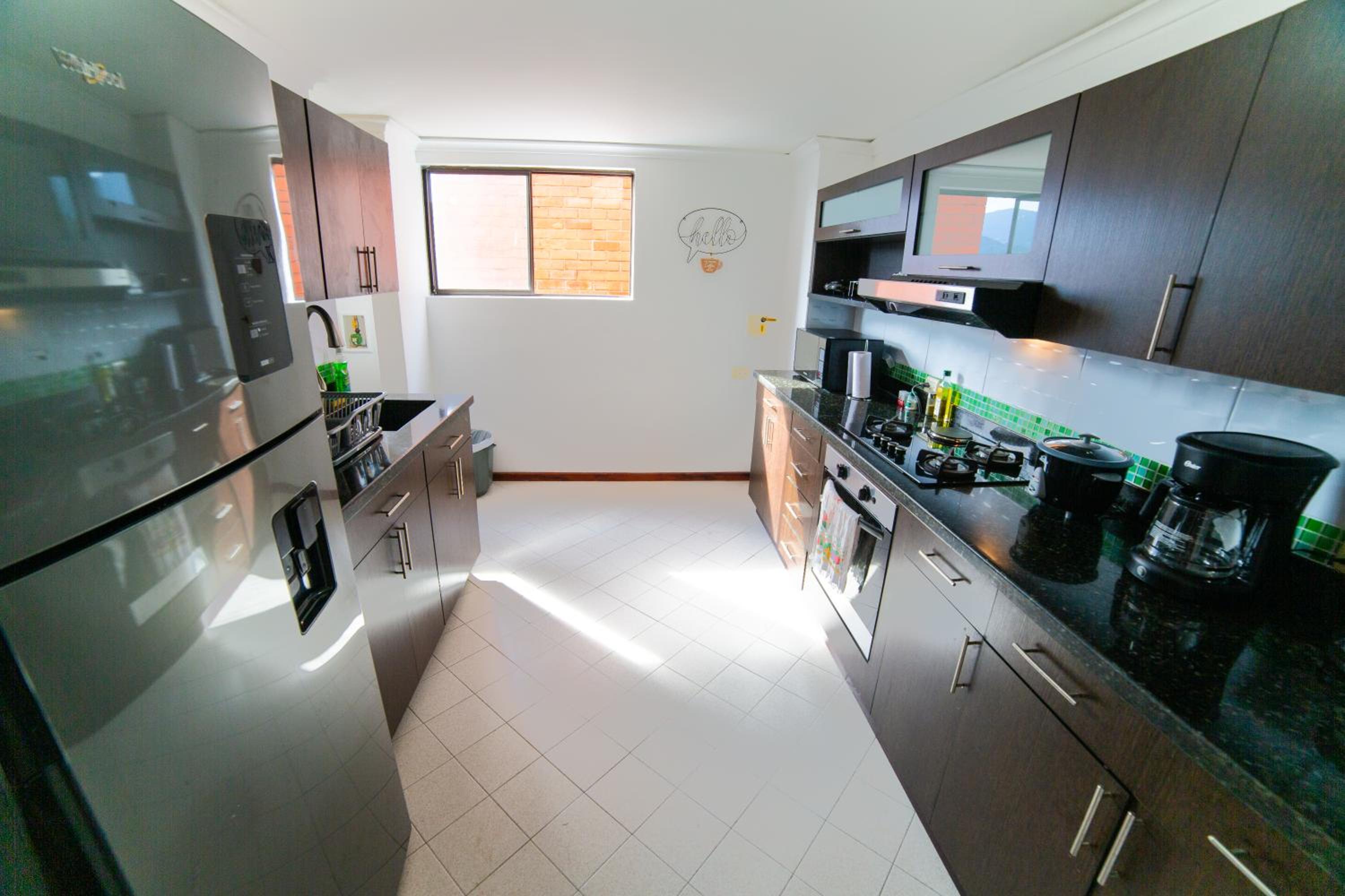 Top floor apt w/Balcony in El Poblado