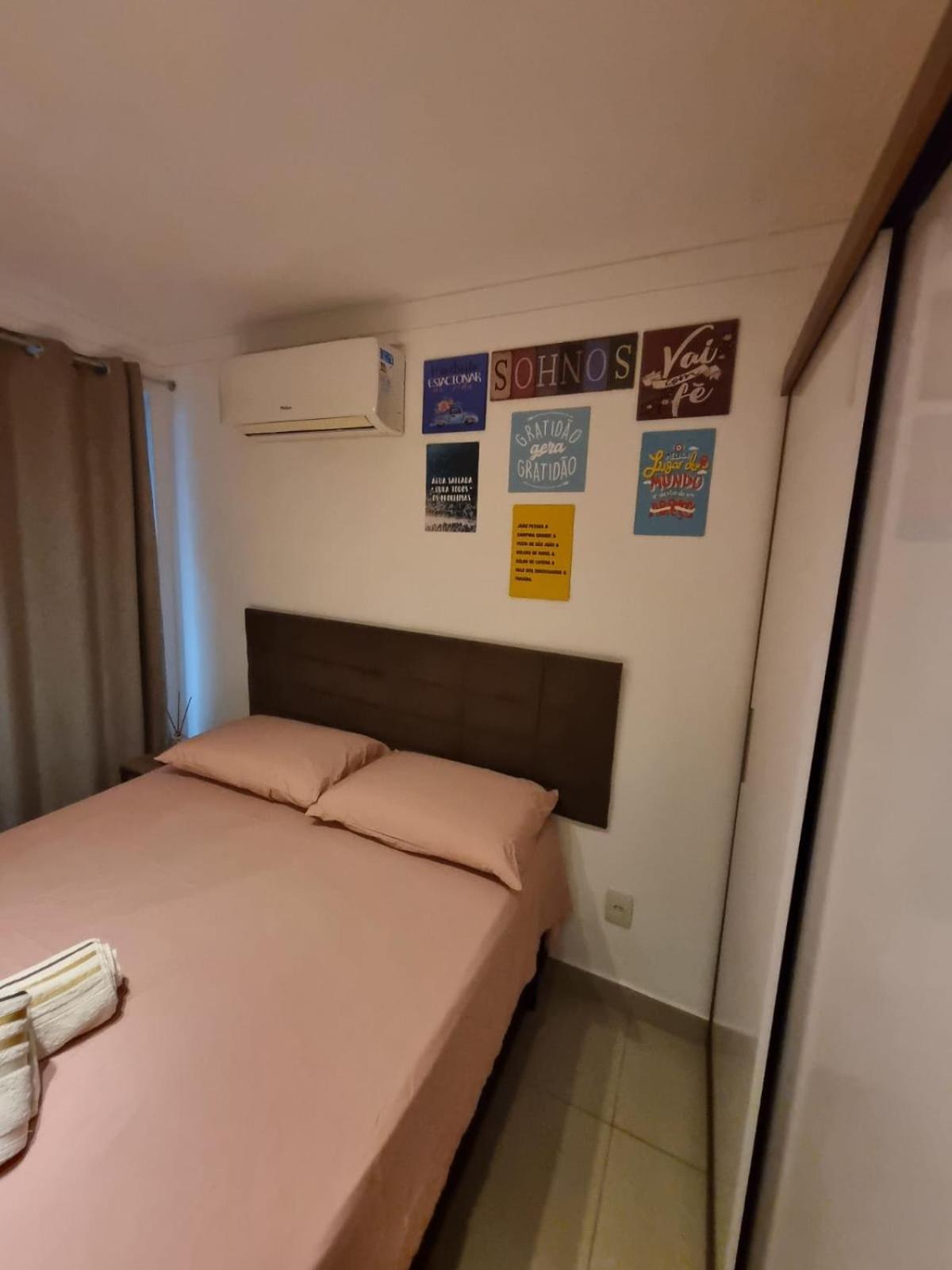 Confortável Flat com vista parcial do mar de Intermares