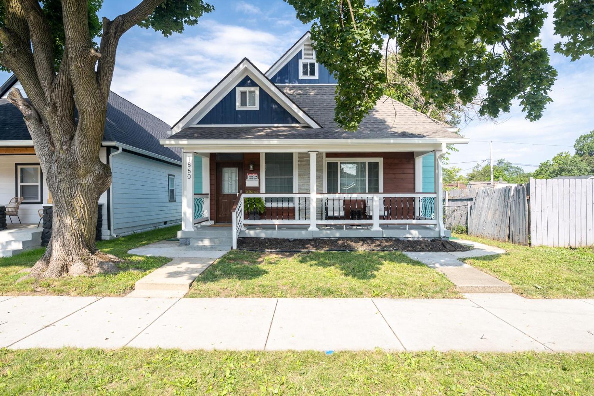 Charming Indianapolis Home~5 Min to Lucas Oil view 2
